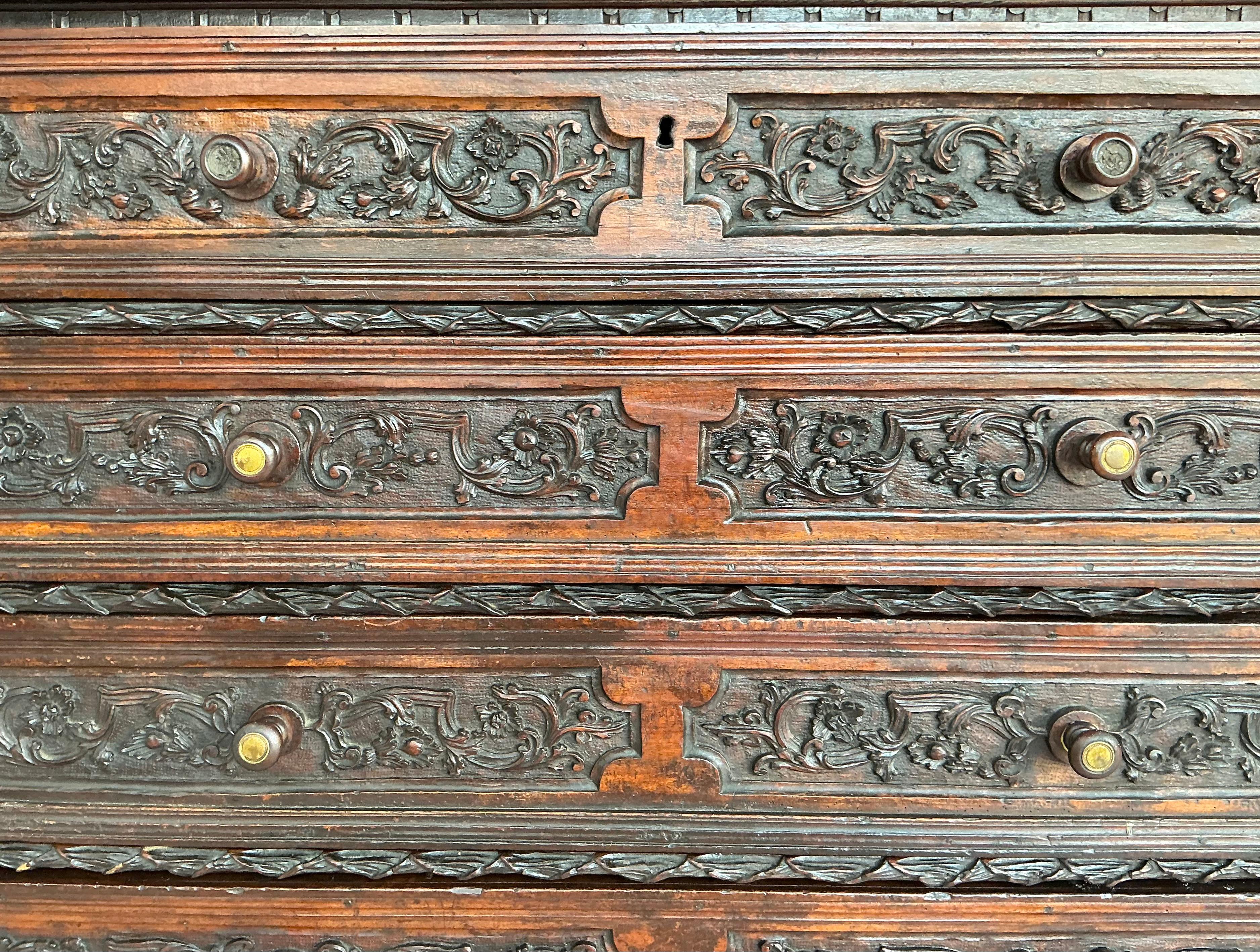 Italian Walnut Four Drawer Carved Walnut Commode Early 18th Century For Sale 4