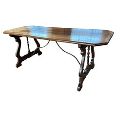 Mesa de Comedor Fratino Italiana de Nogal con Patas de Lira, Siglo XVIII