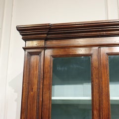 Bibliothèque italienne en noyer émaillé