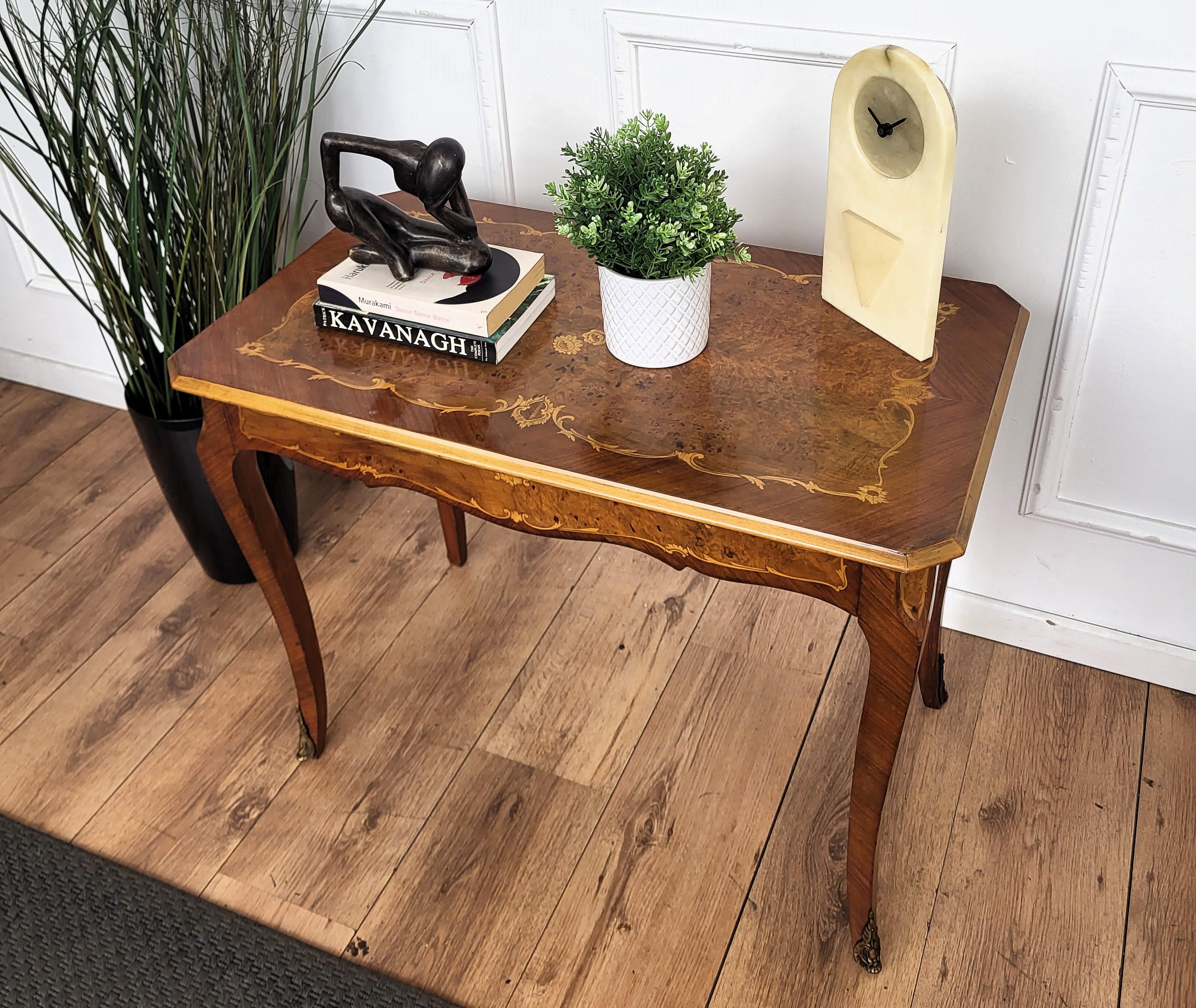 Italian Walnut Inlay Marquetry Saber Legs Sofa or Side Table In Good Condition For Sale In Carimate, Como