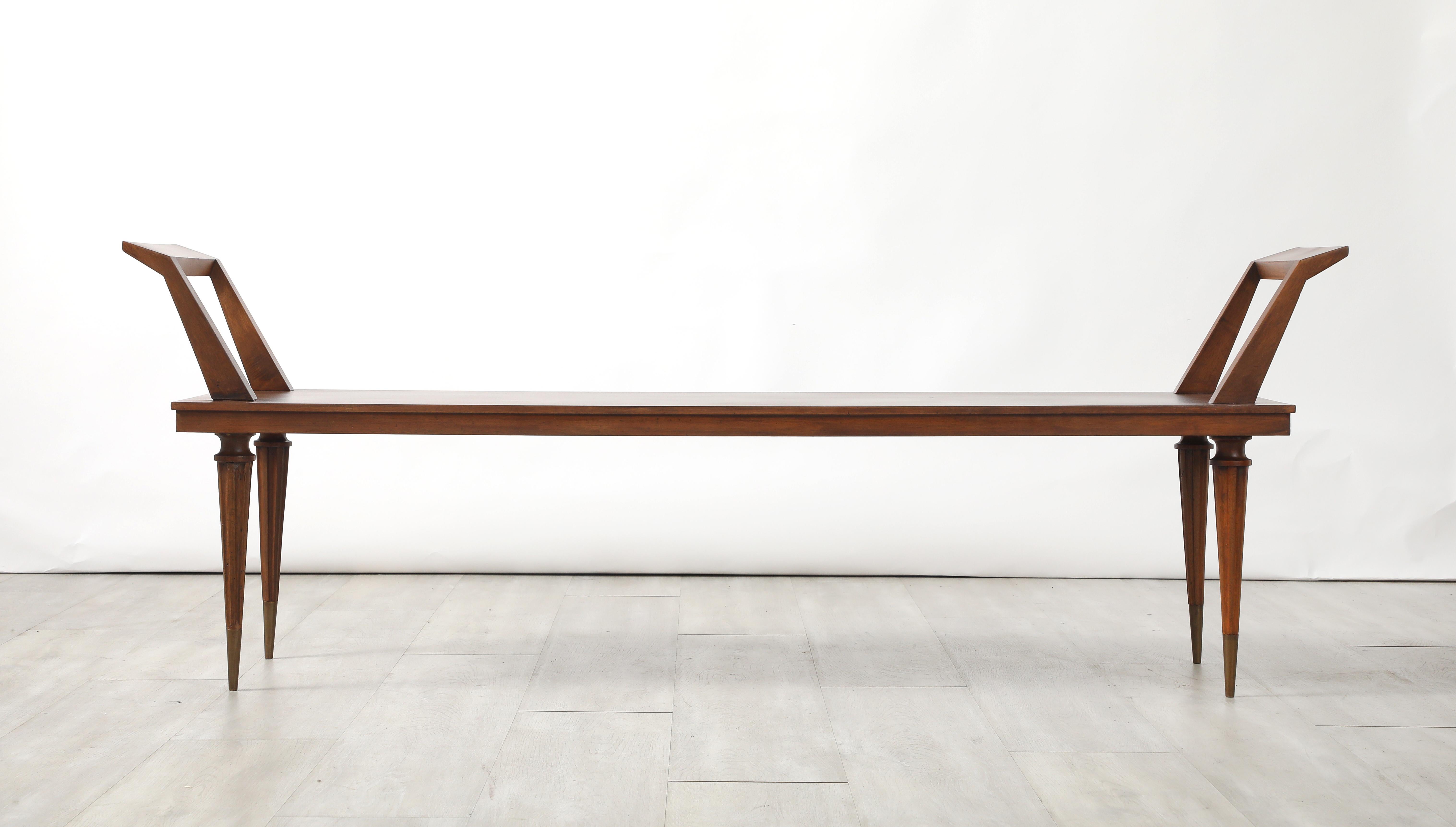 Banco largo italiano de nogal, Italia, hacia 1940 en venta 11