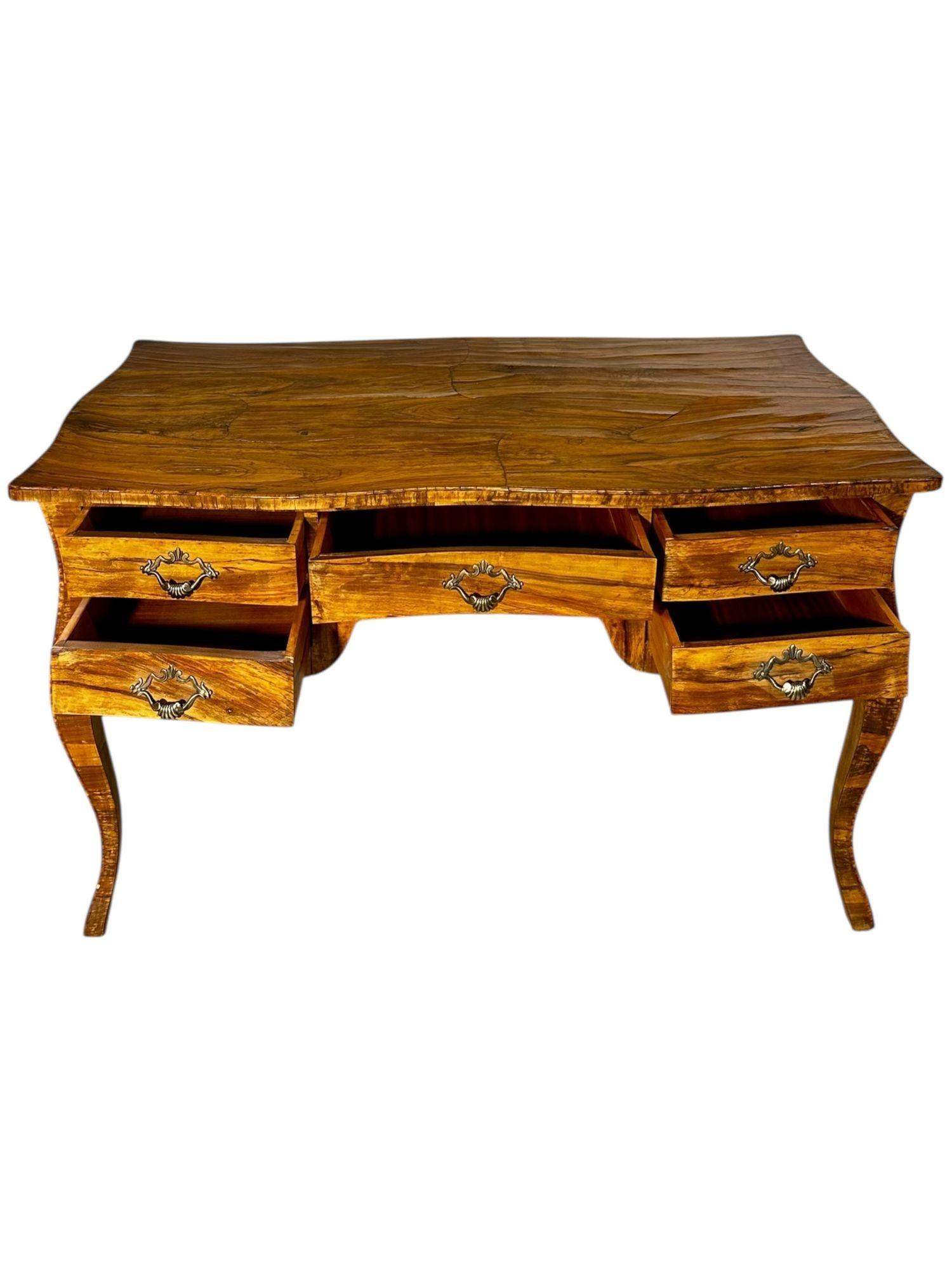 Italian Walnut Louis XV Bombay Style Writing Desk, 1960 In Good Condition For Sale In Chicago, IL
