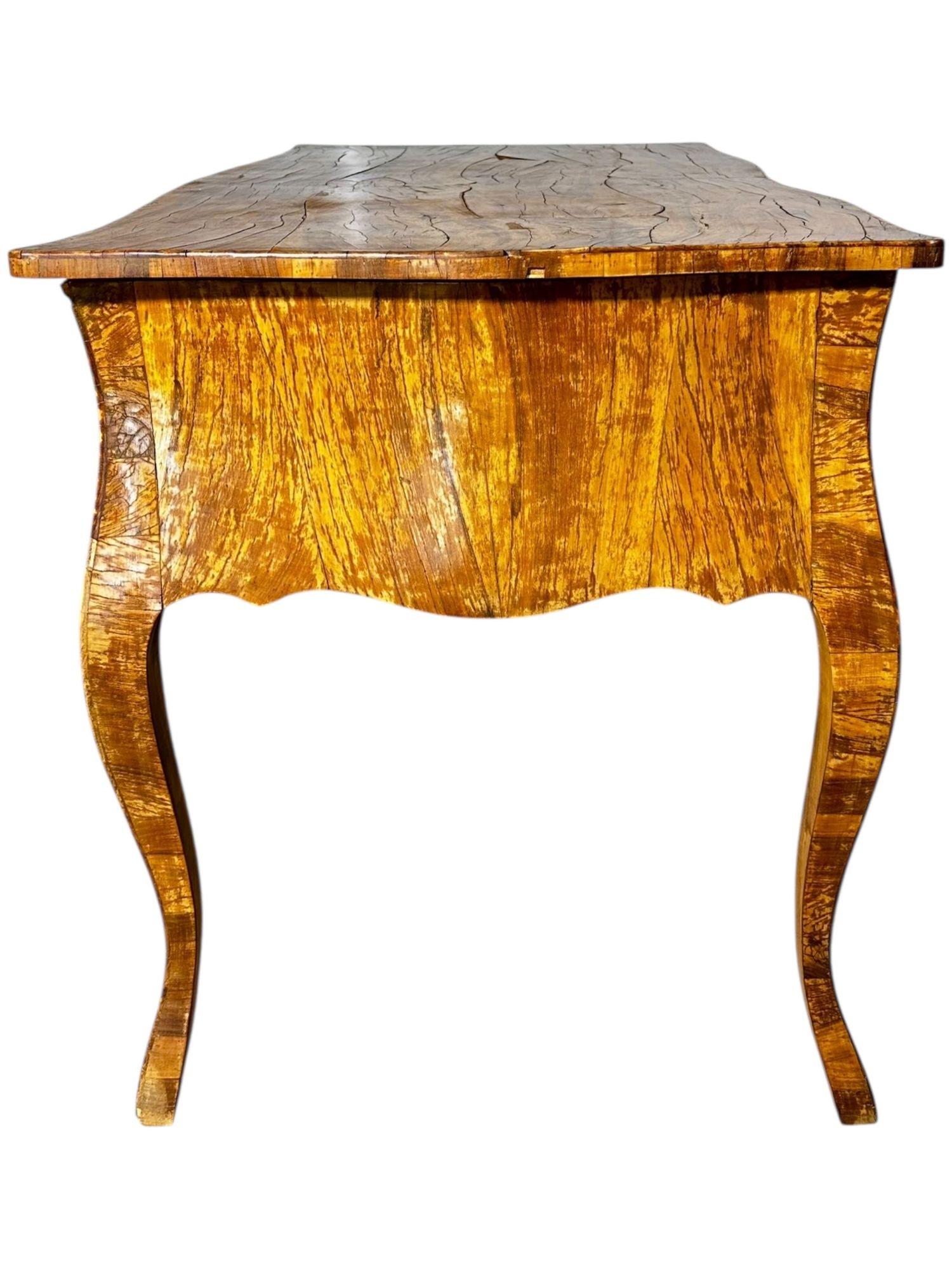 Italian Walnut Louis XV Bombay Style Writing Desk, 1960 For Sale 1