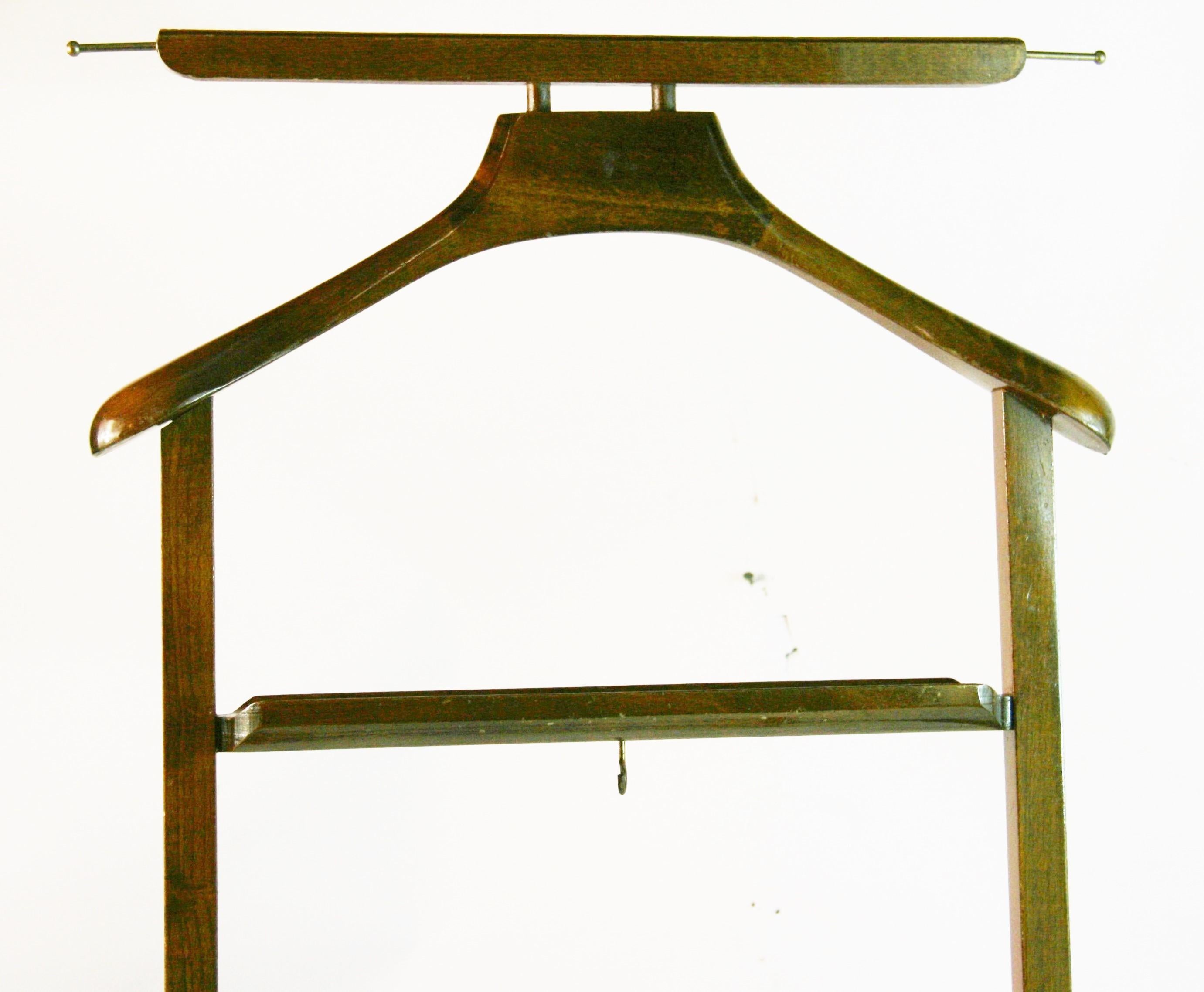 Italienischer Nussbaum Herrenventilator im Angebot 3