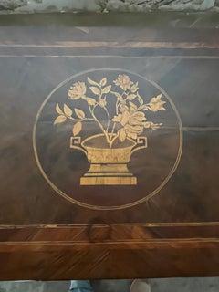 Italian Walnut Neoclassical Commode / Chest Of Drawers With Inlay Design