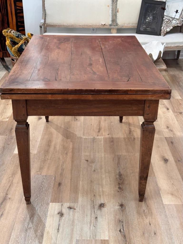 Italian Walnut Rectangular Dining Table, 19th Century, possibly earlier For Sale 3