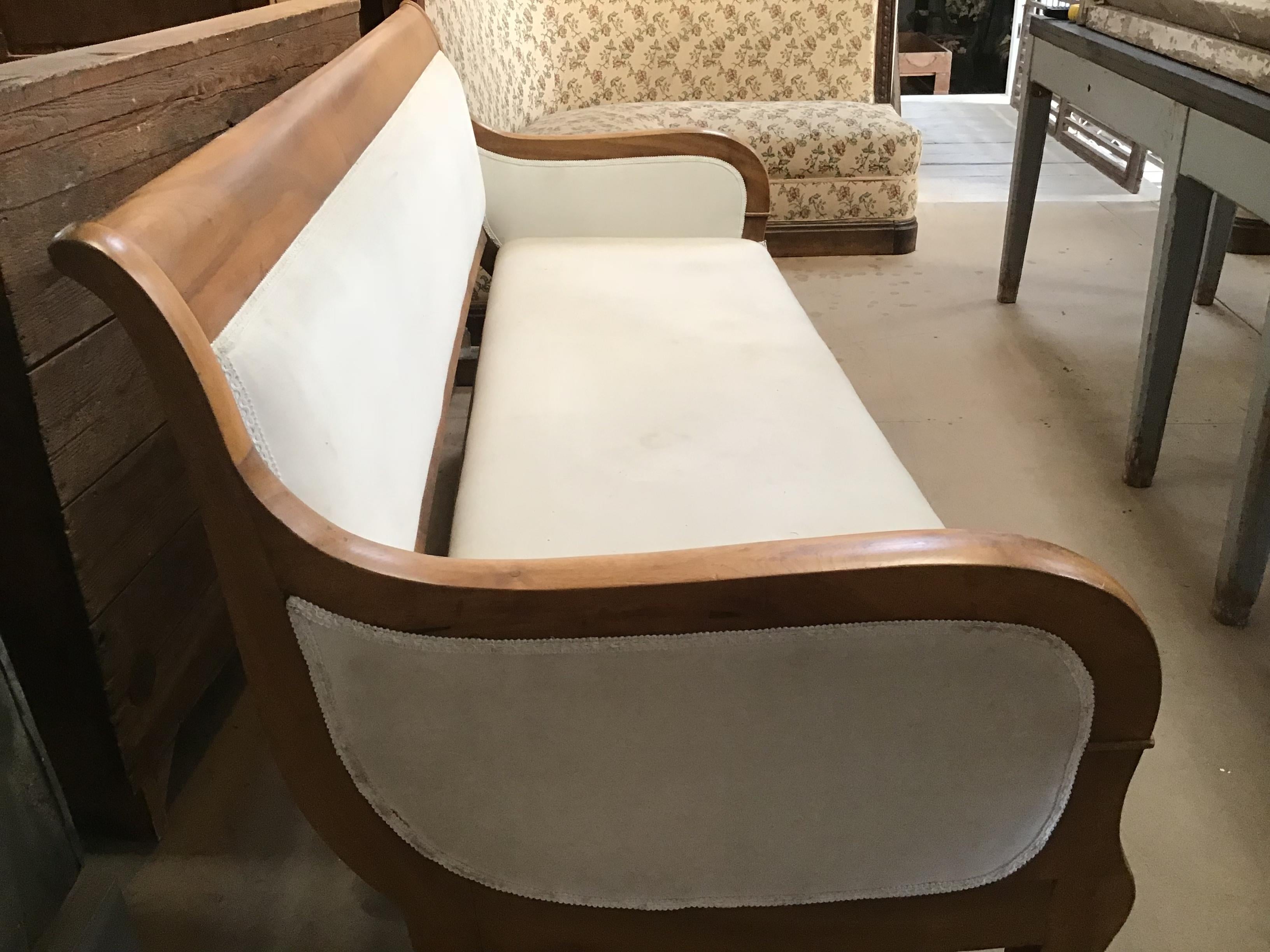 Empire Italian Walnut Sofa with White Upholstery from 1920s For Sale