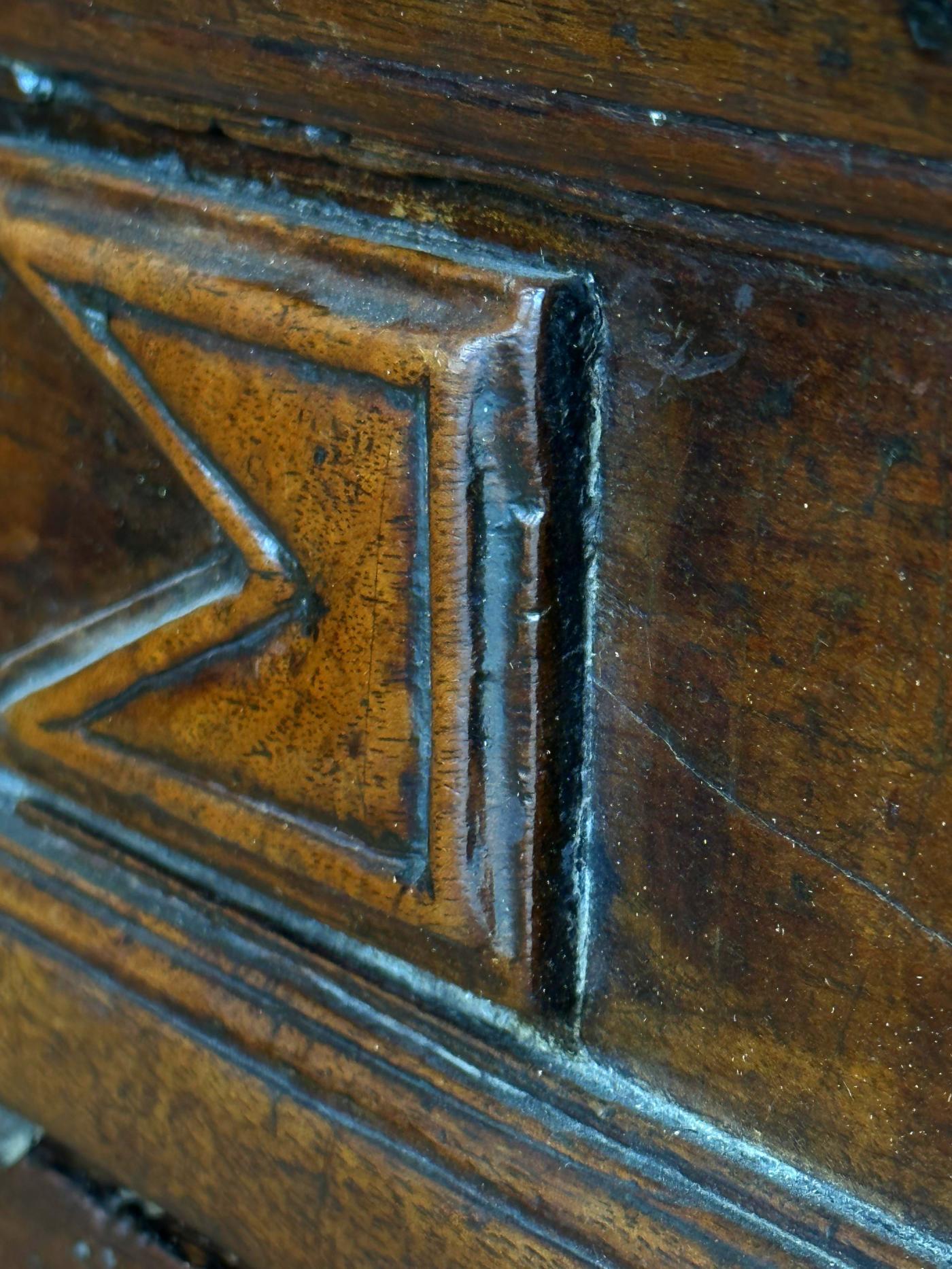 Baroque Table italienne en noyer - Circa 1700 en vente