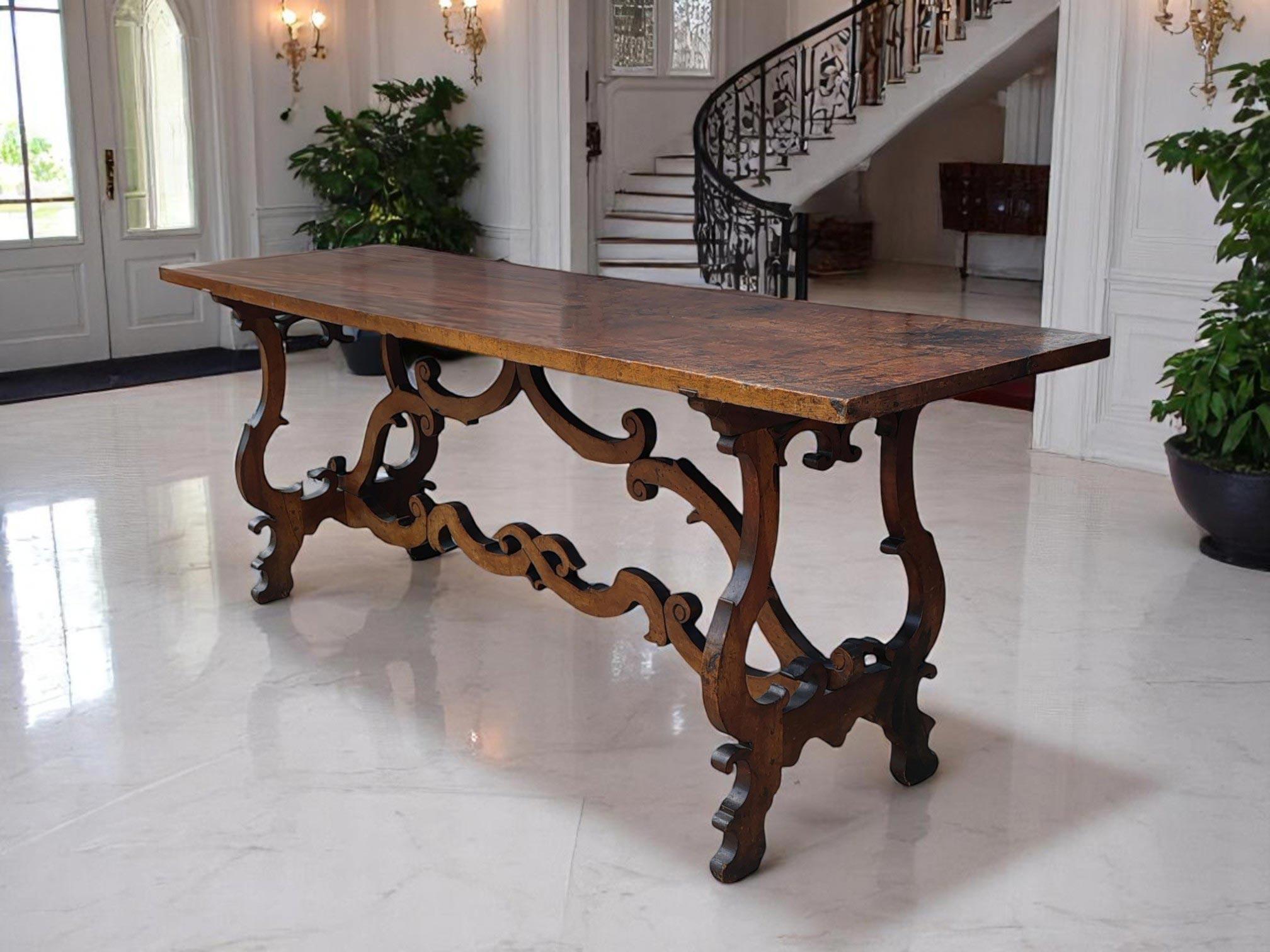 Mesa italiana de nogal 'Fratino' - Segunda mitad del siglo XVII en venta 6