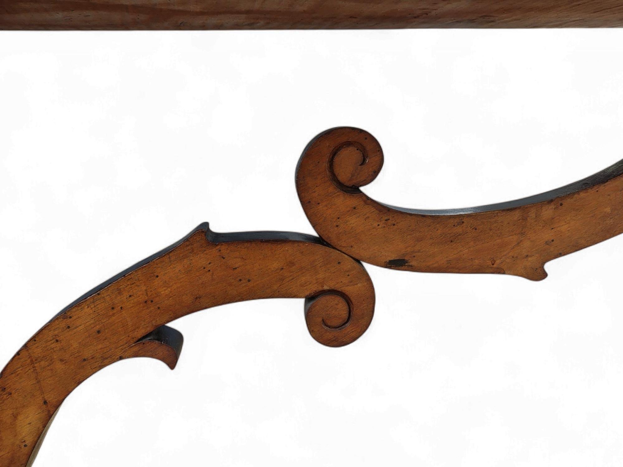Mesa italiana de nogal 'Fratino' - Segunda mitad del siglo XVII en venta 1