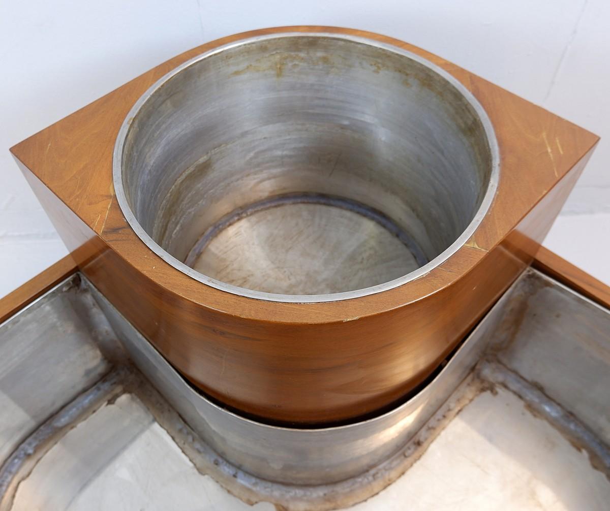 Italian Walnut Wood and Chrome Planter In Good Condition For Sale In Brussels, BE