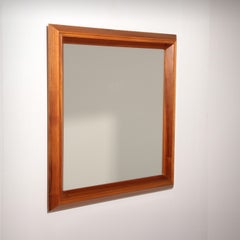Espejo cuadrado de madera de nogal italiano – Elegante diseño de los años 70