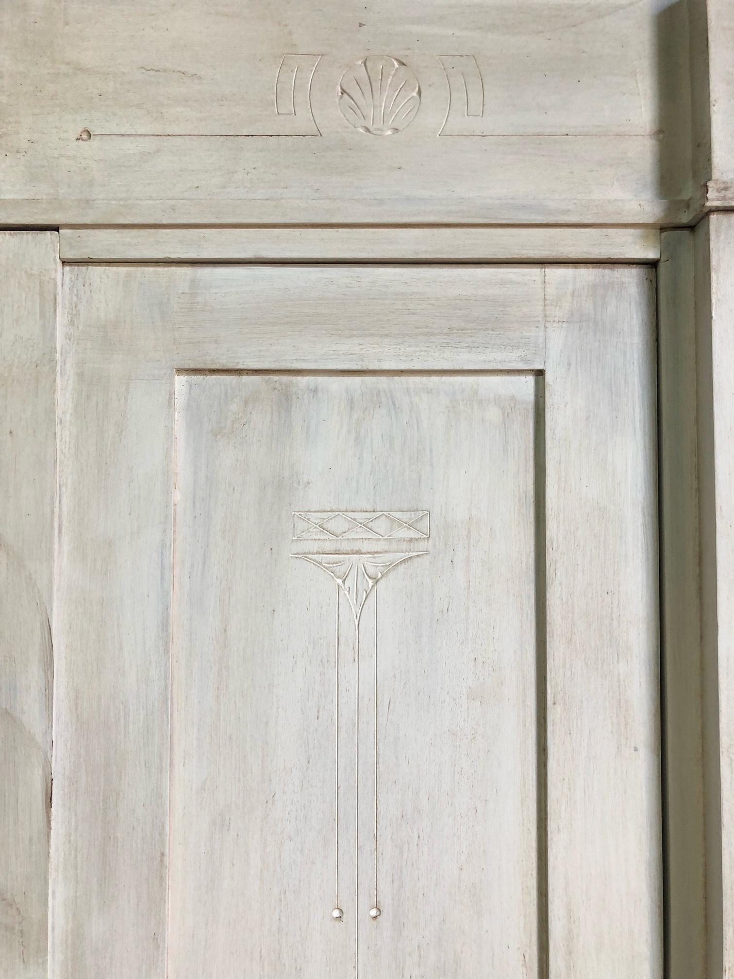 Italian Wardrobe 20th. Original Three Doors Mirror Shabby White Tuscany 1