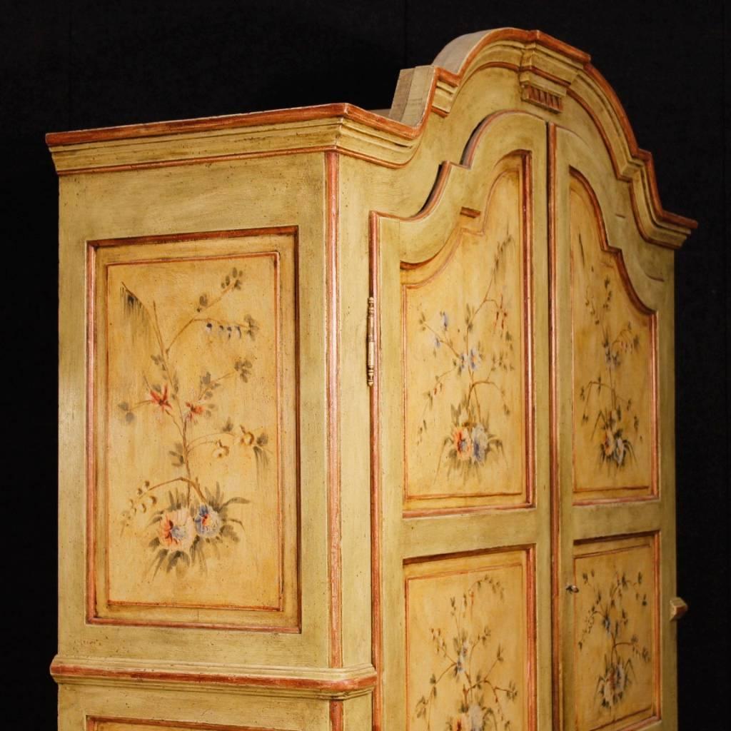 Italian Wardrobe in Lacquered and Painted Wood from 20th Century 1