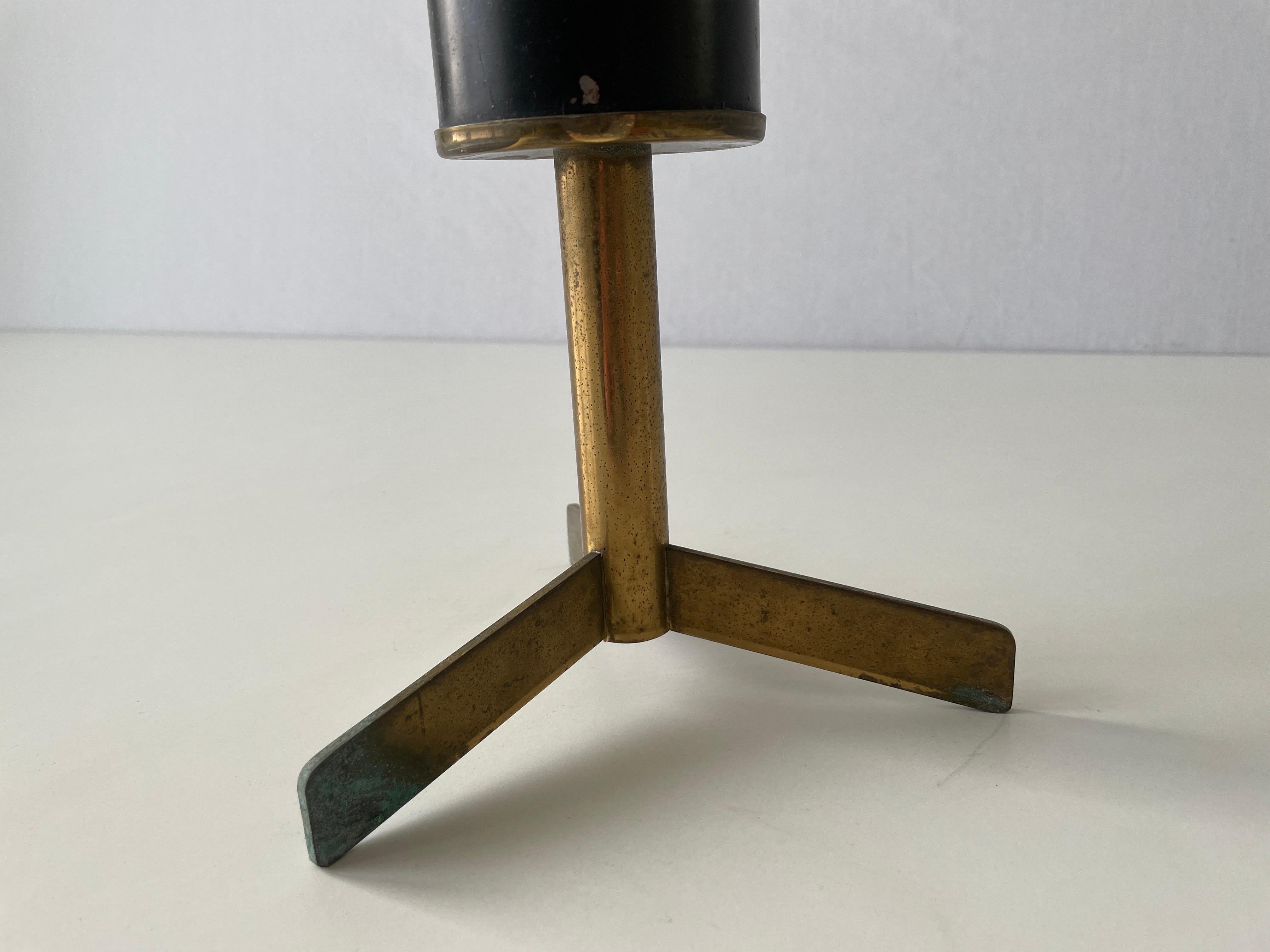 Italian Well Crafted Black Metal - Brass Body Tripod Ashtray, 1950s, Italy For Sale 5