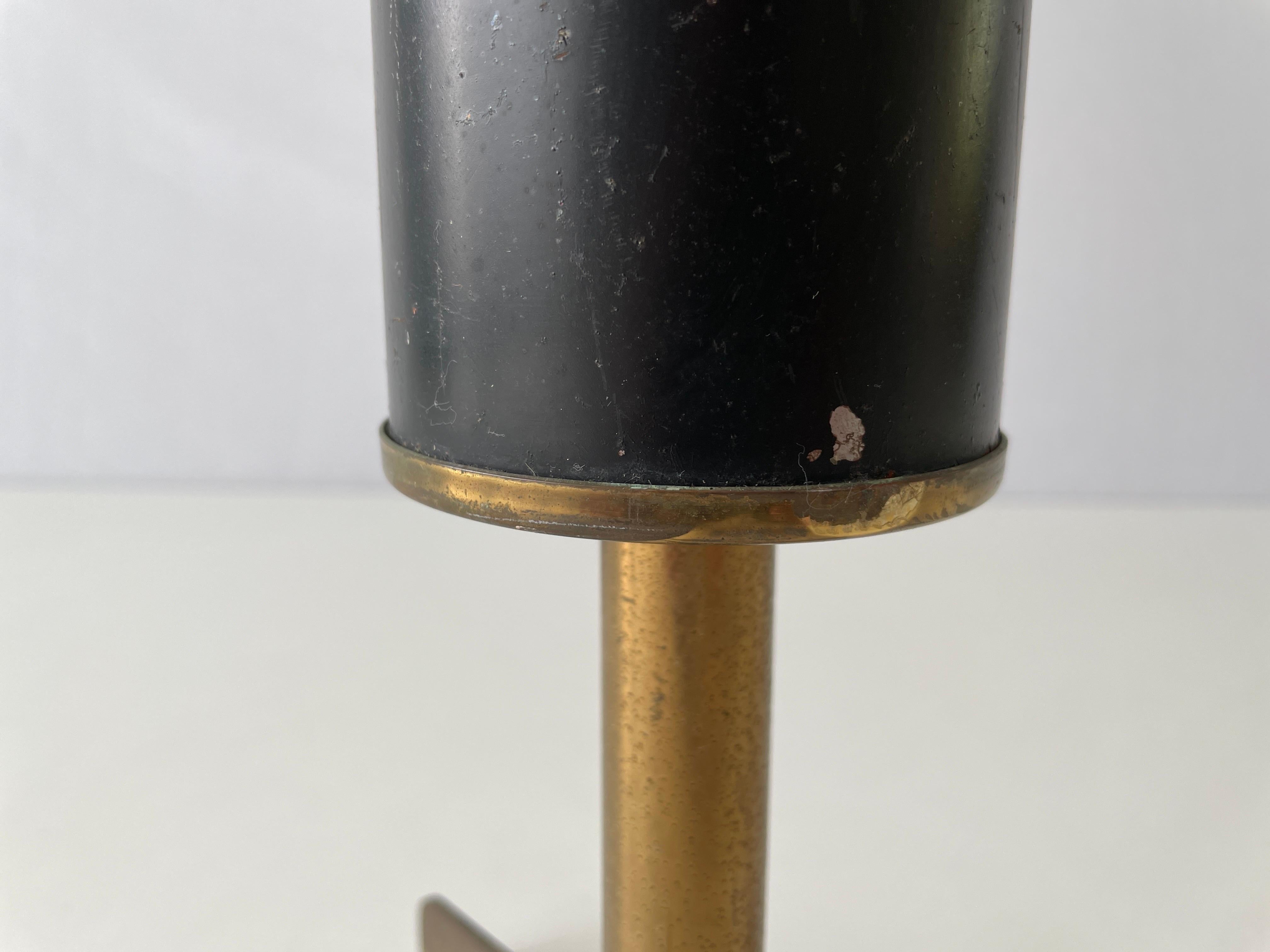 Mid-20th Century Italian Well Crafted Black Metal - Brass Body Tripod Ashtray, 1950s, Italy For Sale