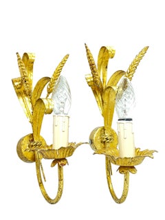 Italian Wheat Sheaf Pair of Tole Sconces Gilded Metal, European, 1960s