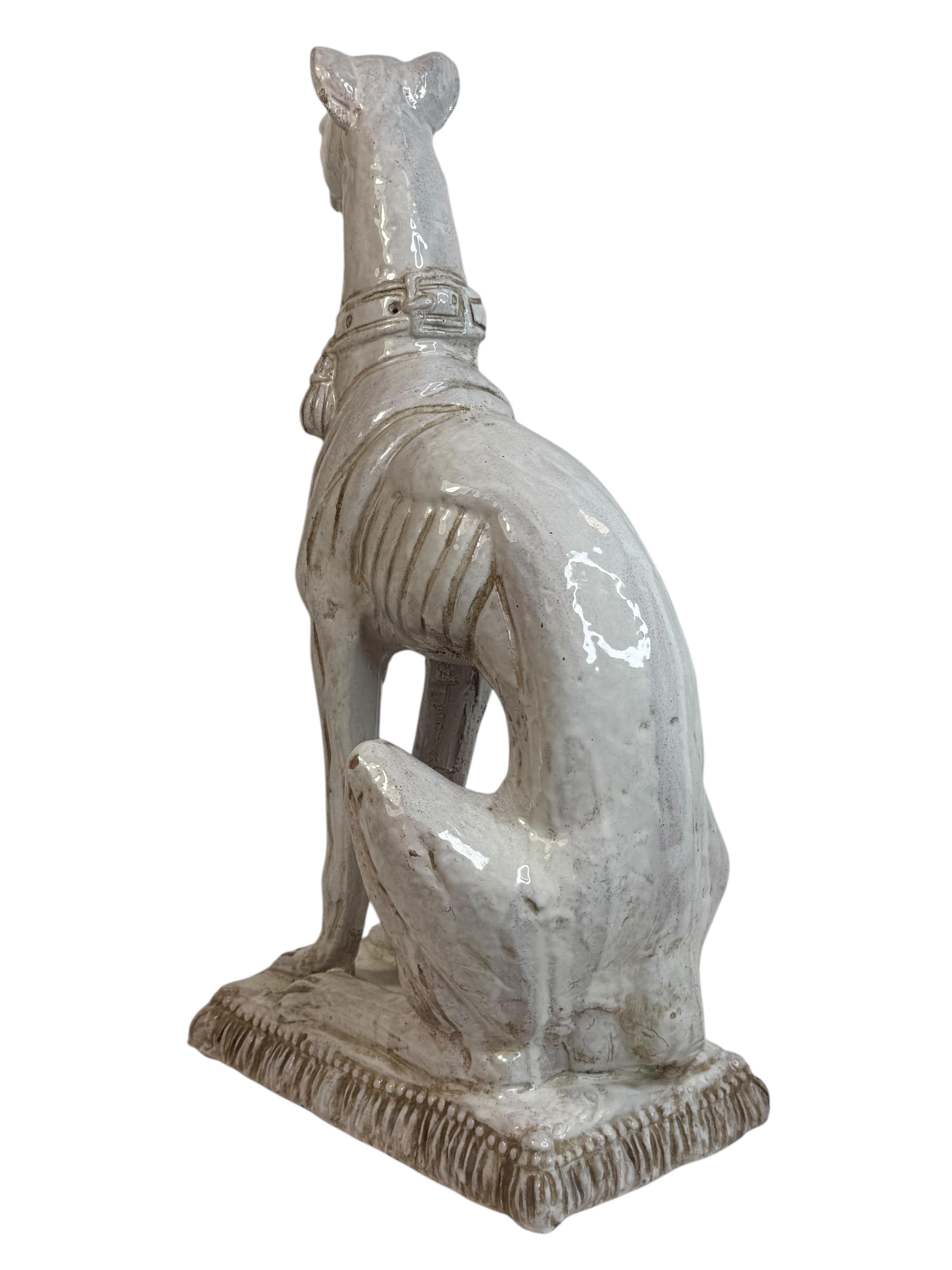 Statua di cane Whippet Greyhound in terracotta Vintage, anni '60 in vendita 2
