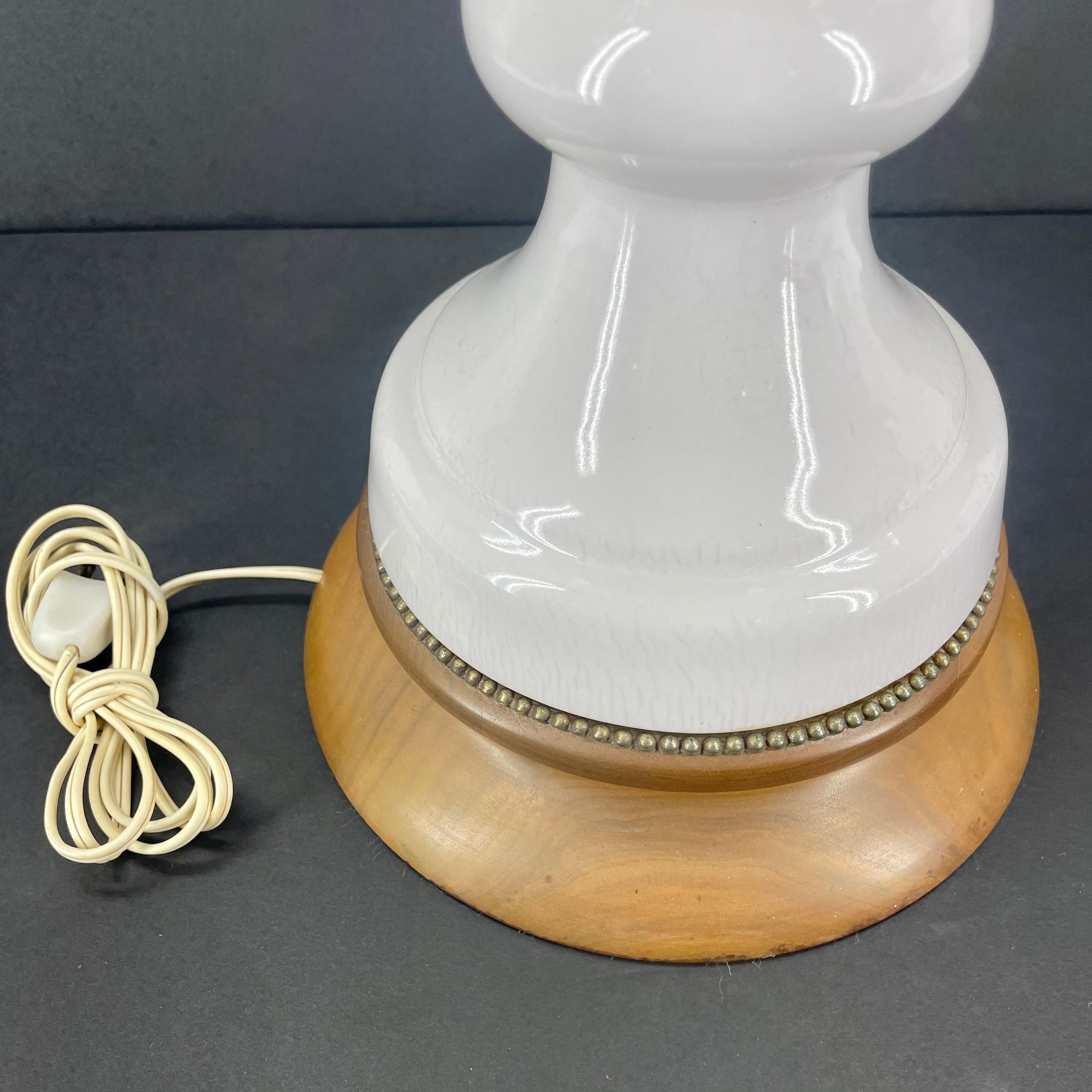 Italian White Ceramic Apple Topiary Table Lamp on Wood Base Mid-Century Modern 6