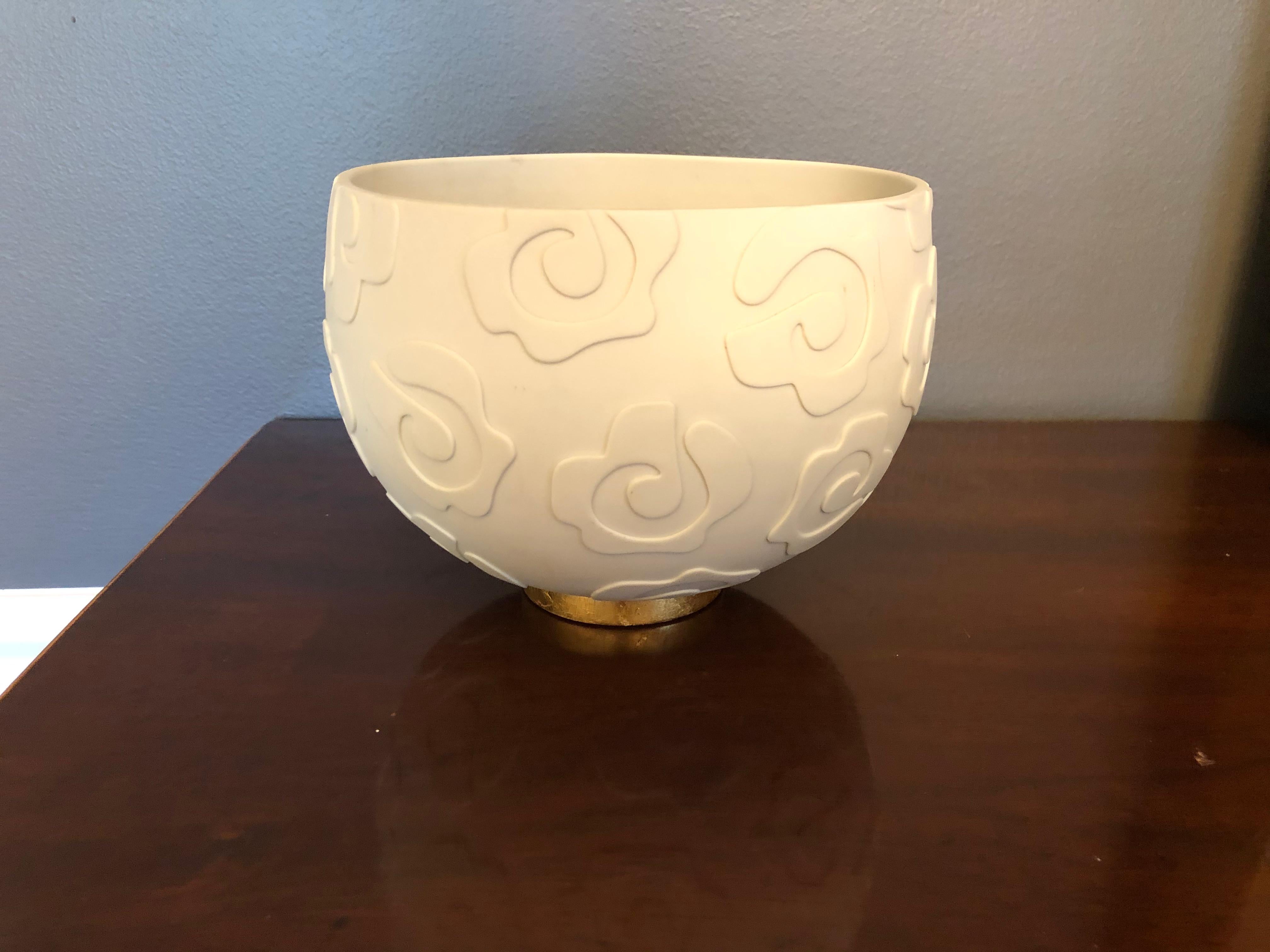 Mid-Century Modern Italian White Ceramic Bowl Attributed to Paola Lenti