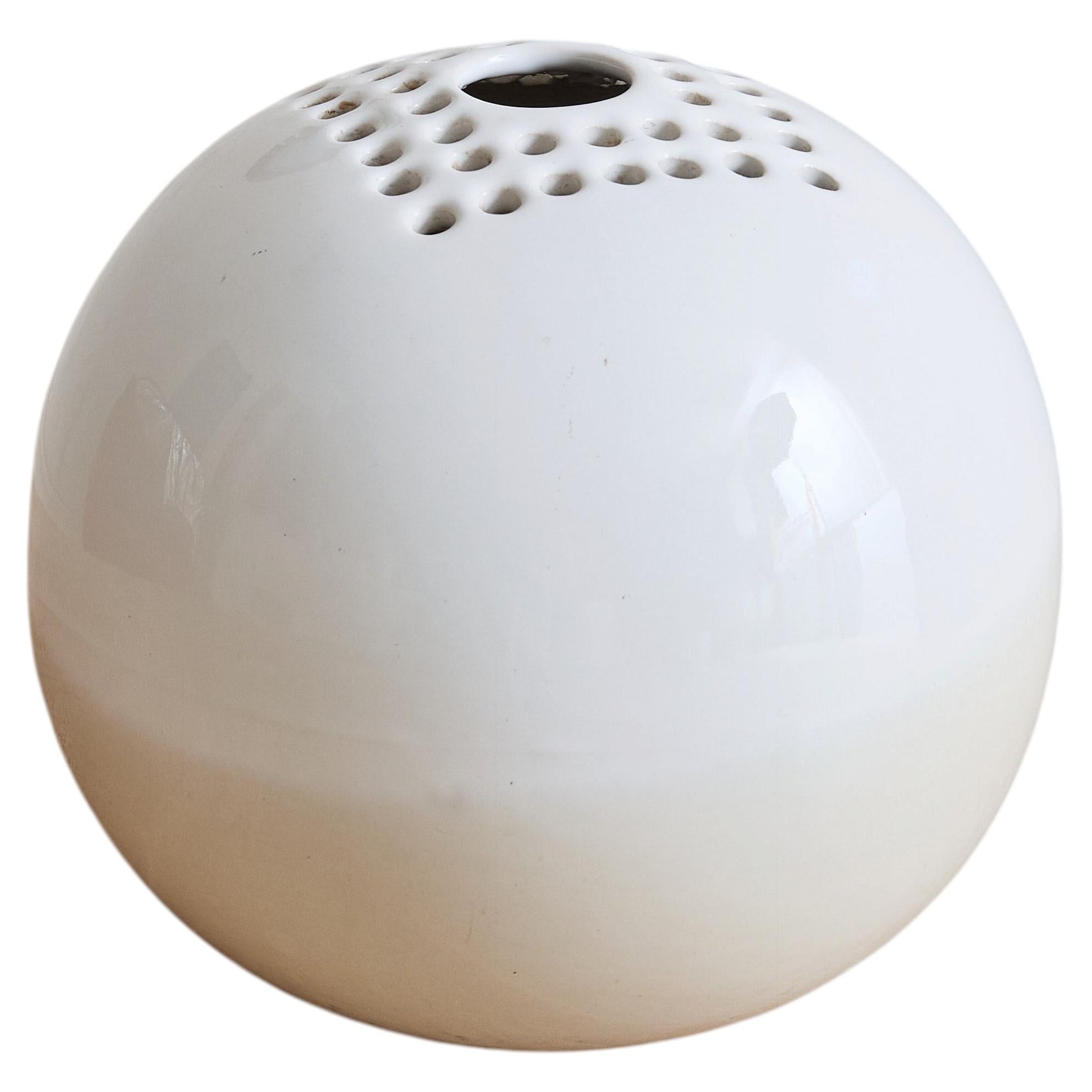 Italian White Ceramic Orb Vase by Franco Bucci for Laboratorio Pesaro, 1960s