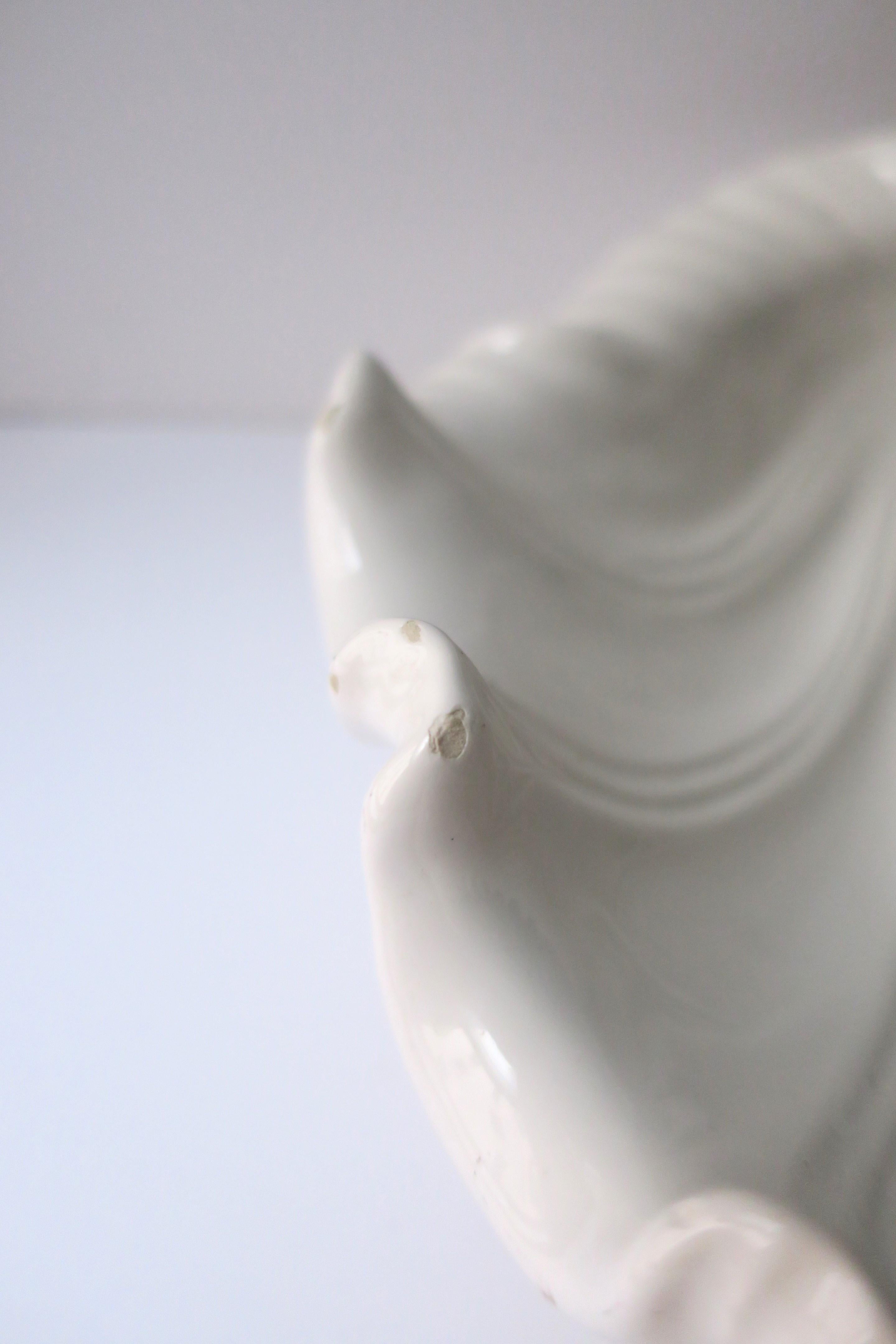 Italian White Ceramic Seashell Clam Shell Centerpiece Bowl For Sale 6