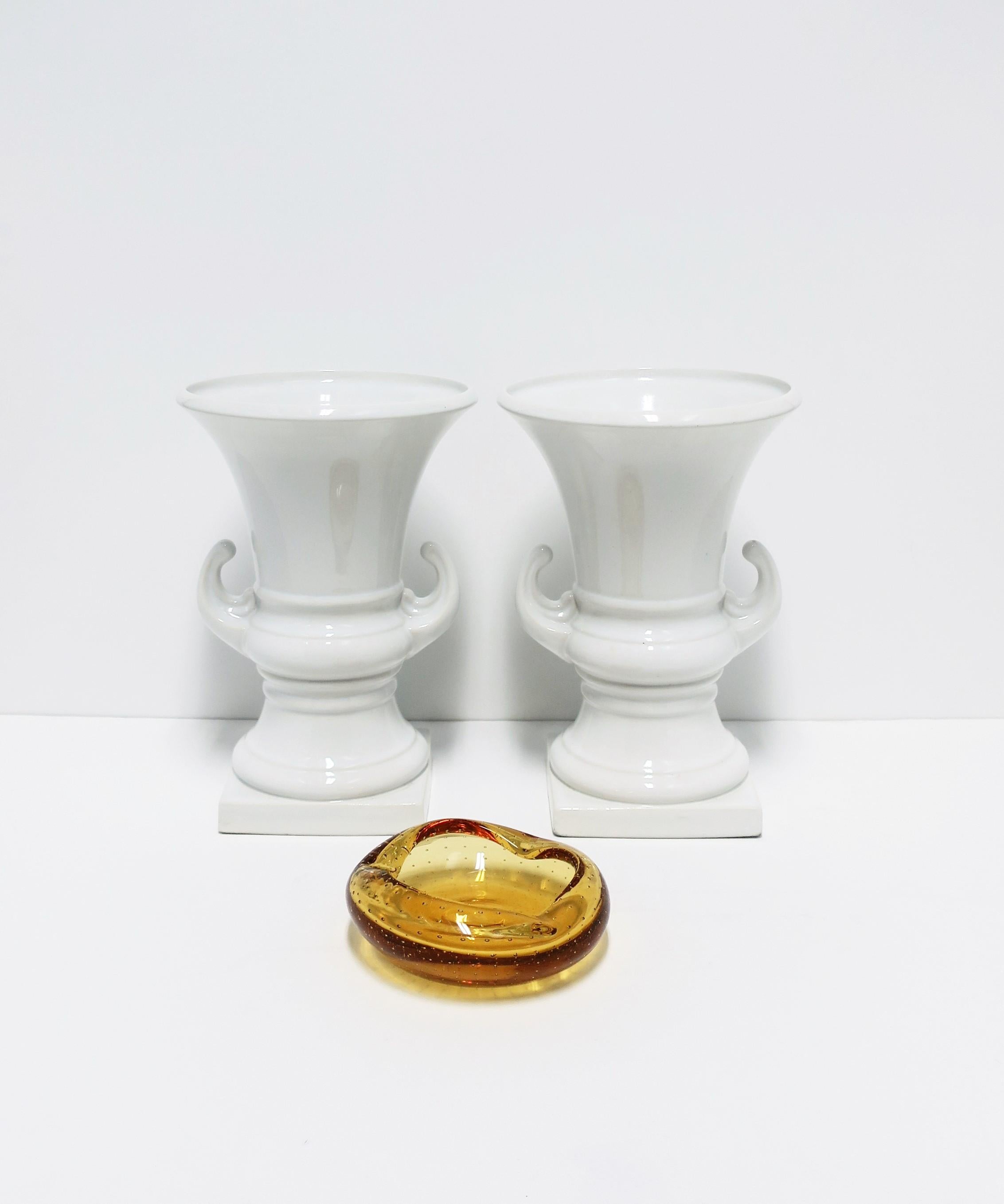 Italian White Ceramic Urns Neoclassical Style, Pair For Sale 1