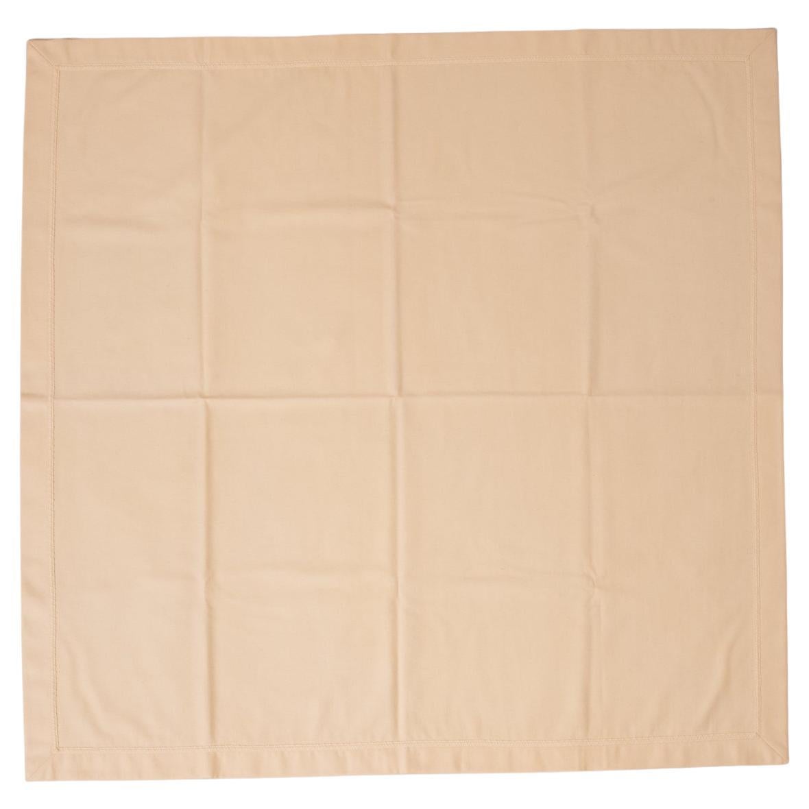 Italian White Elegant Cloth Cover