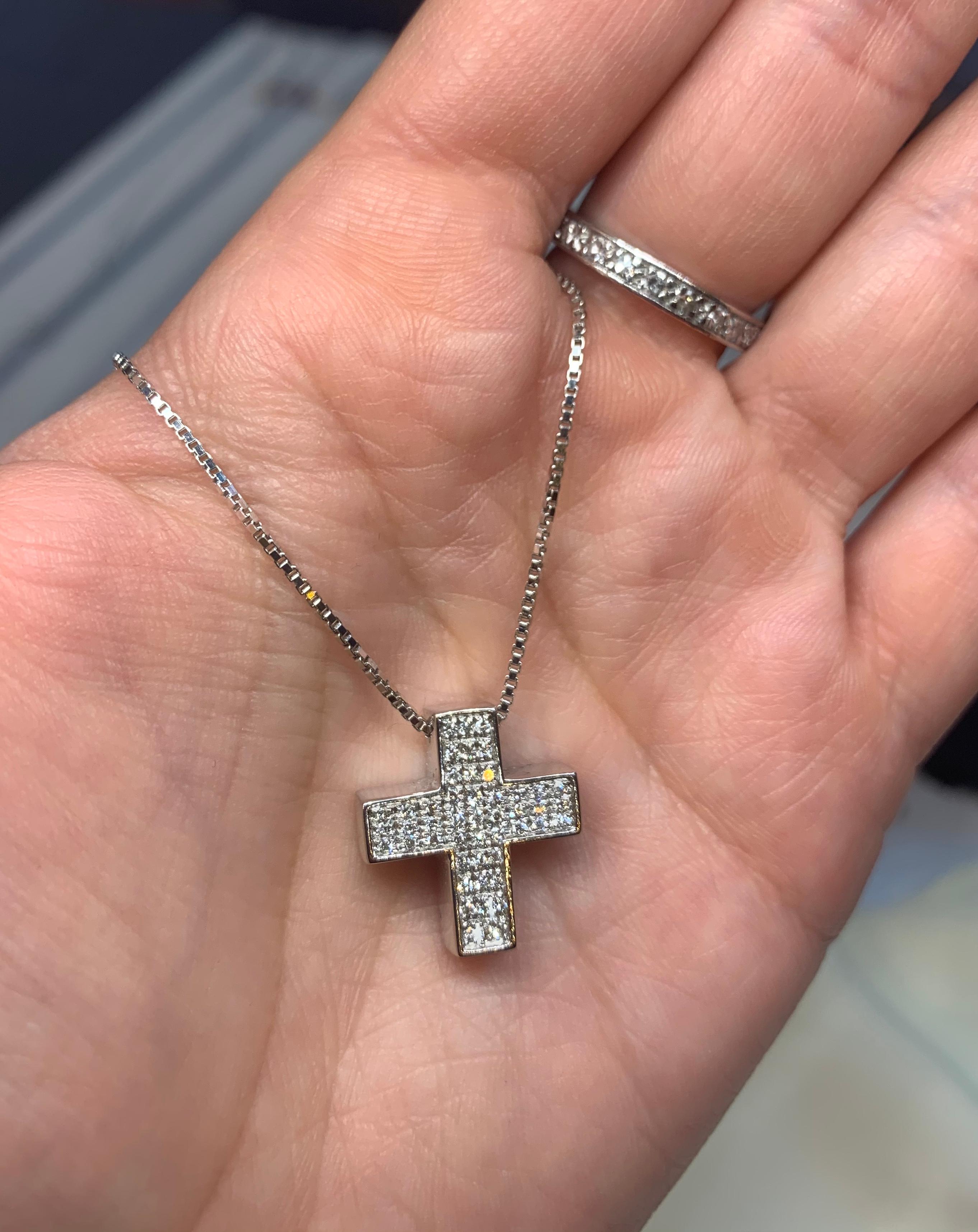 Contemporary White Diamond Cross Set in 18k White Gold Handmade in our Italian Workshop For Sale