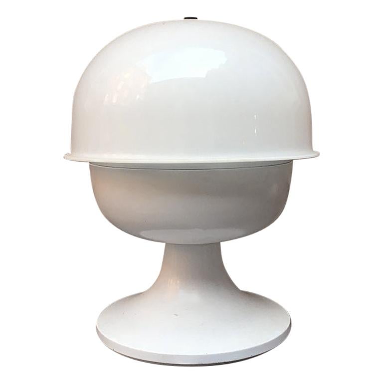 Italian White Enameled Metal and Plexiglass Table Lamp, 1970s For Sale