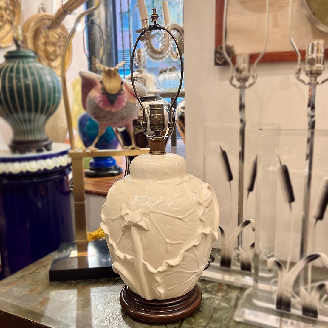 Lámpara italiana de follaje blanco en venta 2