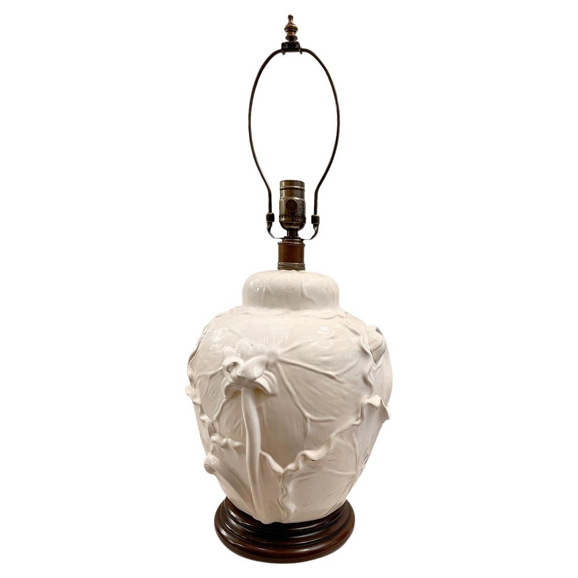 Lampe italienne à feuillage blanc