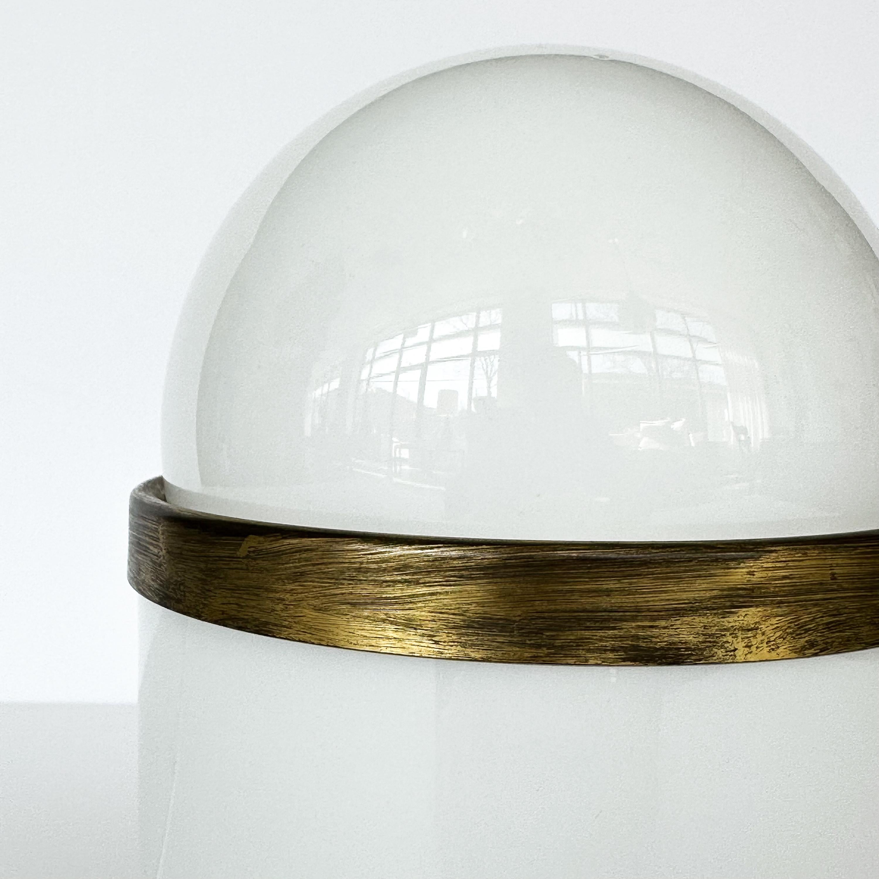 Italian White Glass and Brass Table Lamp by Goffredo Reggiani 1