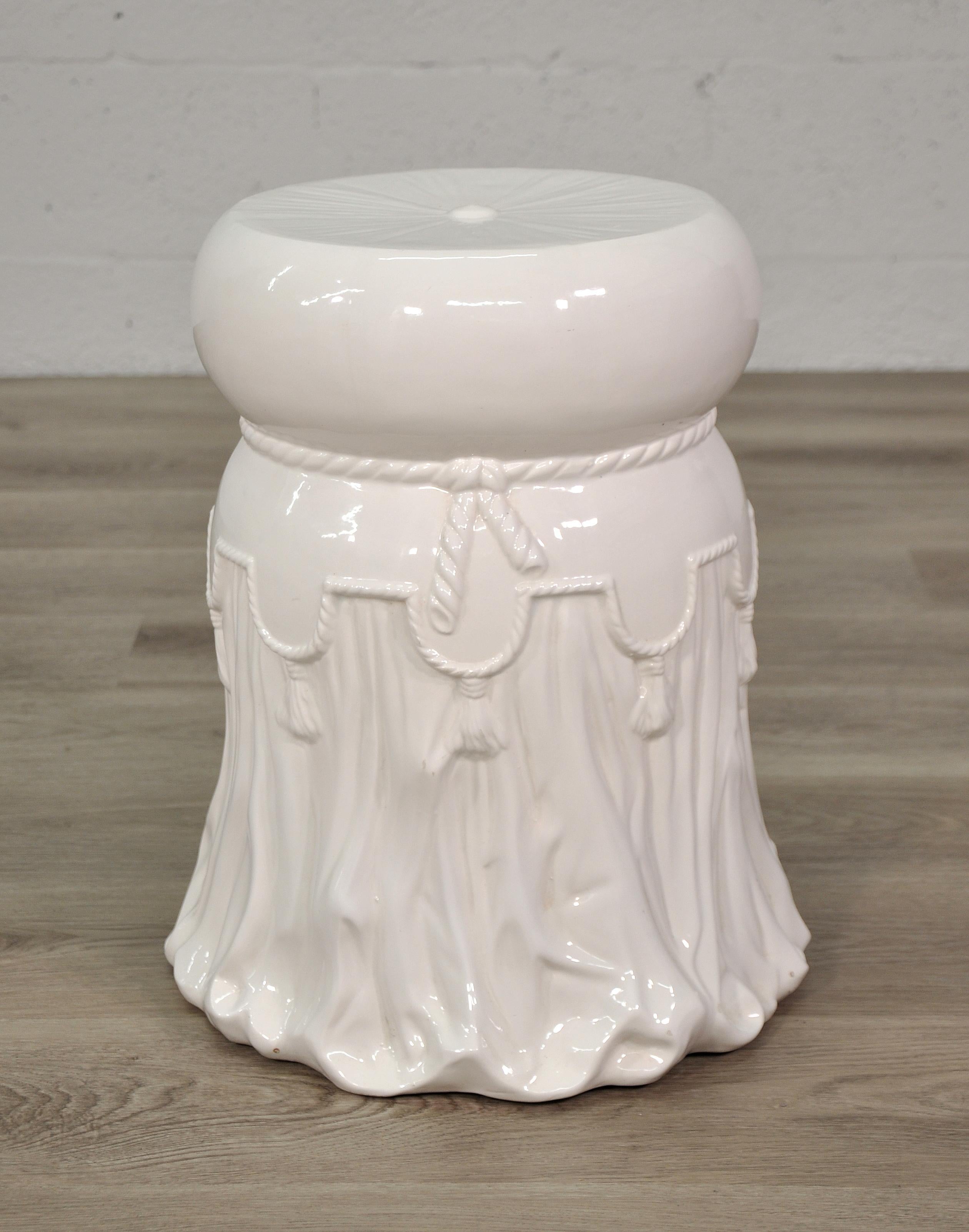 Italian White Glazed Ceramic Garden Stool or Drink Table In Good Condition In Miami, FL