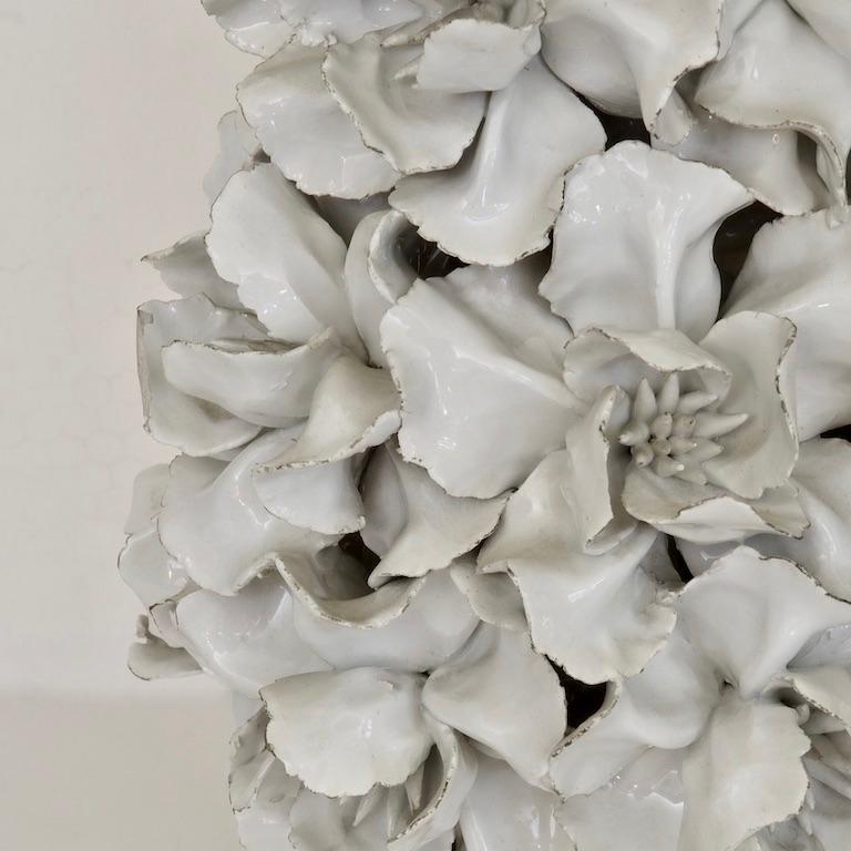 Mid-Century Modern Italian White Glazed Floral Centrepiece, 1960s