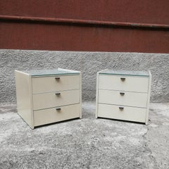 Italian White Lacquared Wood Nightstands, 1960s