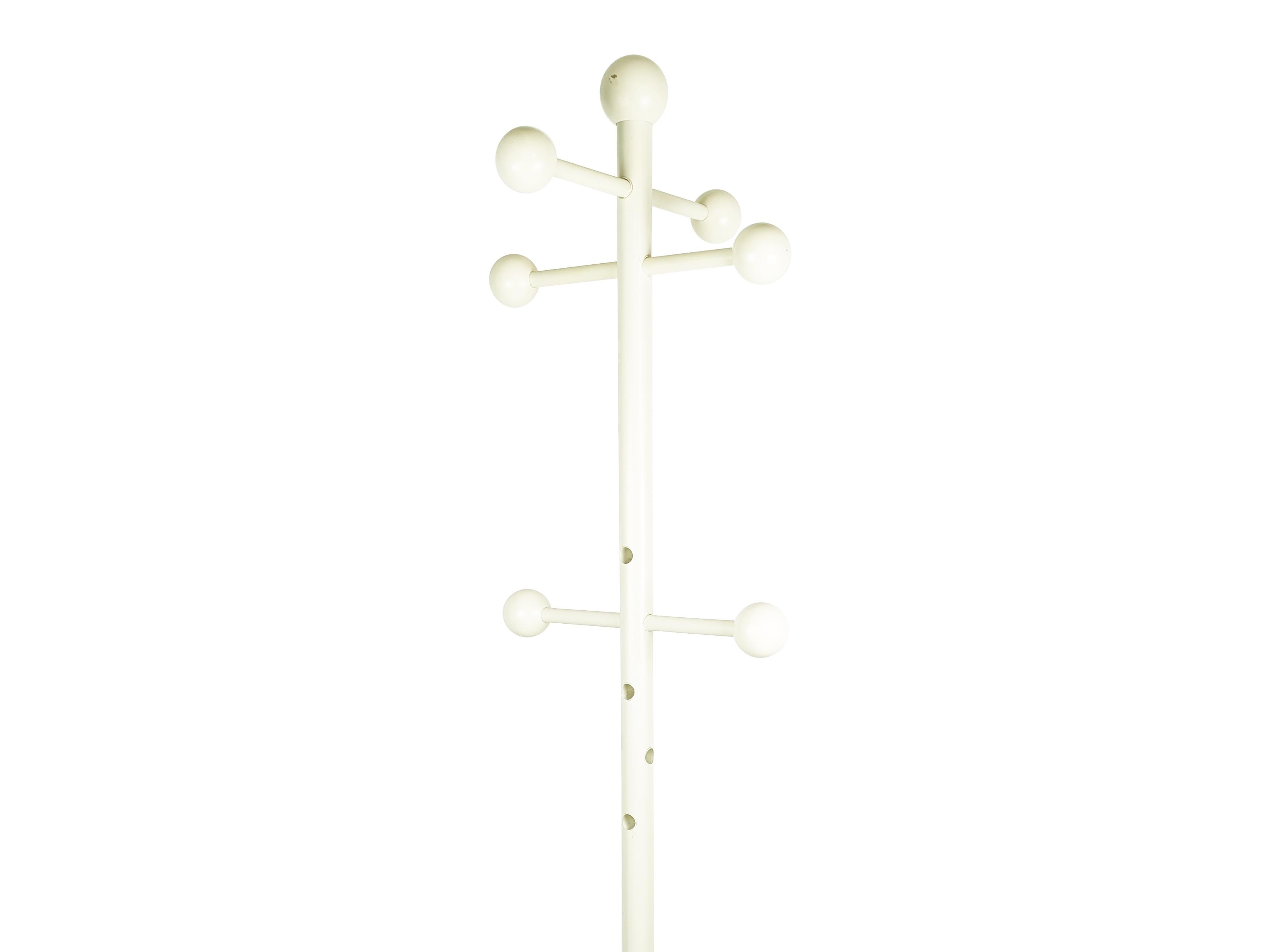 Porte-manteaux sur pied italien des années 1960 en bois laqué blanc à la manière d'O. Bo en vente 1