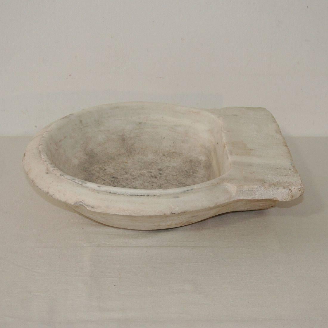 18th Century and Earlier Italian White Marble 18th Century Water Basin or Sink