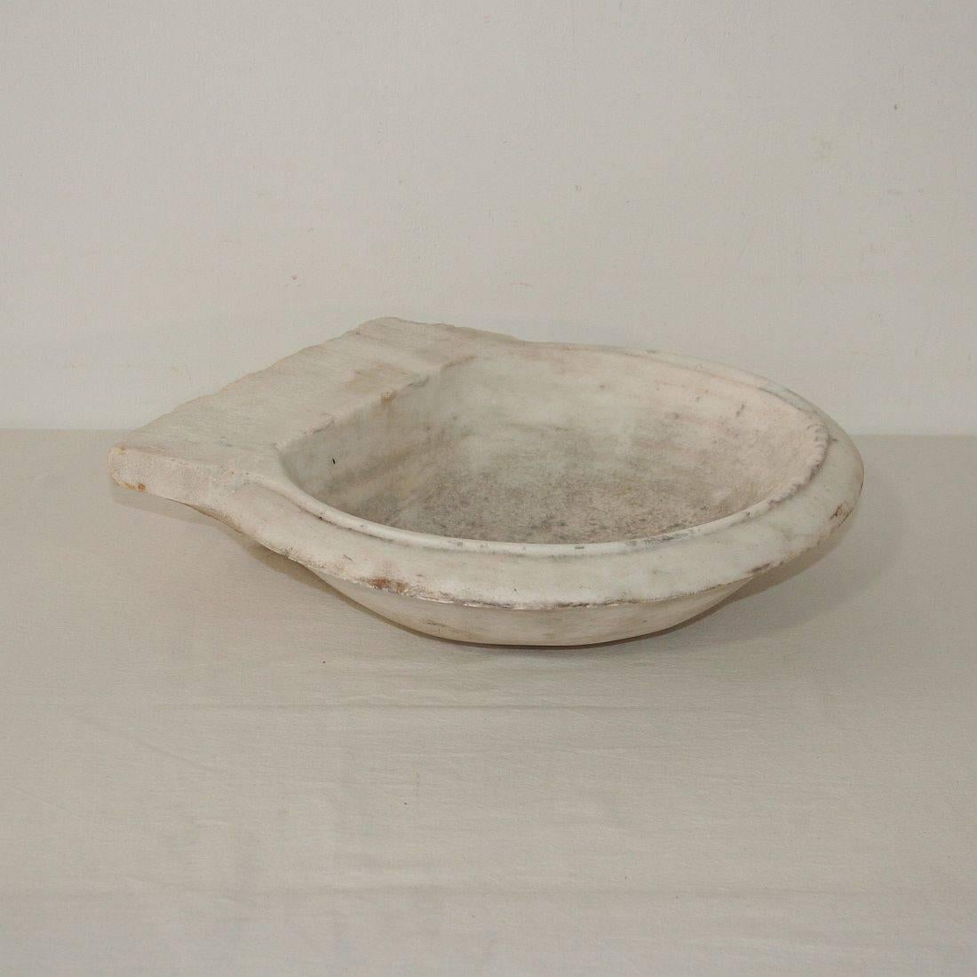Italian White Marble 18th Century Water Basin or Sink 3