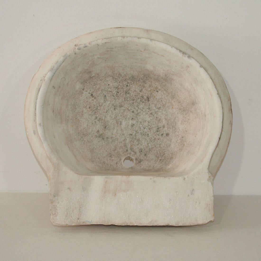 Italian White Marble 18th Century Water Basin or Sink 4