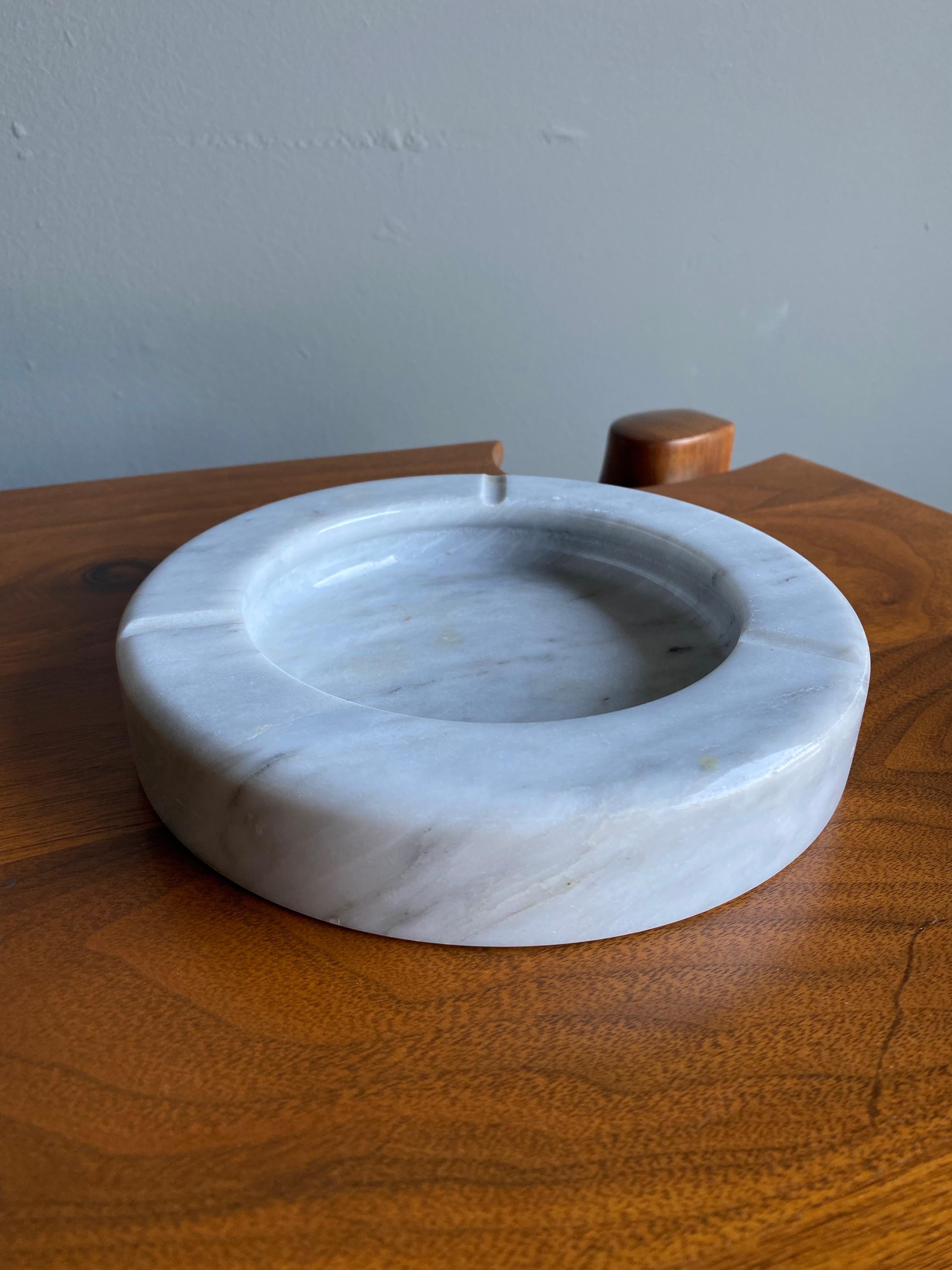 Italian White Marble Bowl / Ashtray, circa 1975.