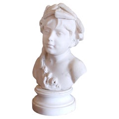 Italienische Skulptur einer Büste eines Mädchens aus weißem Marmor, wie Keramik