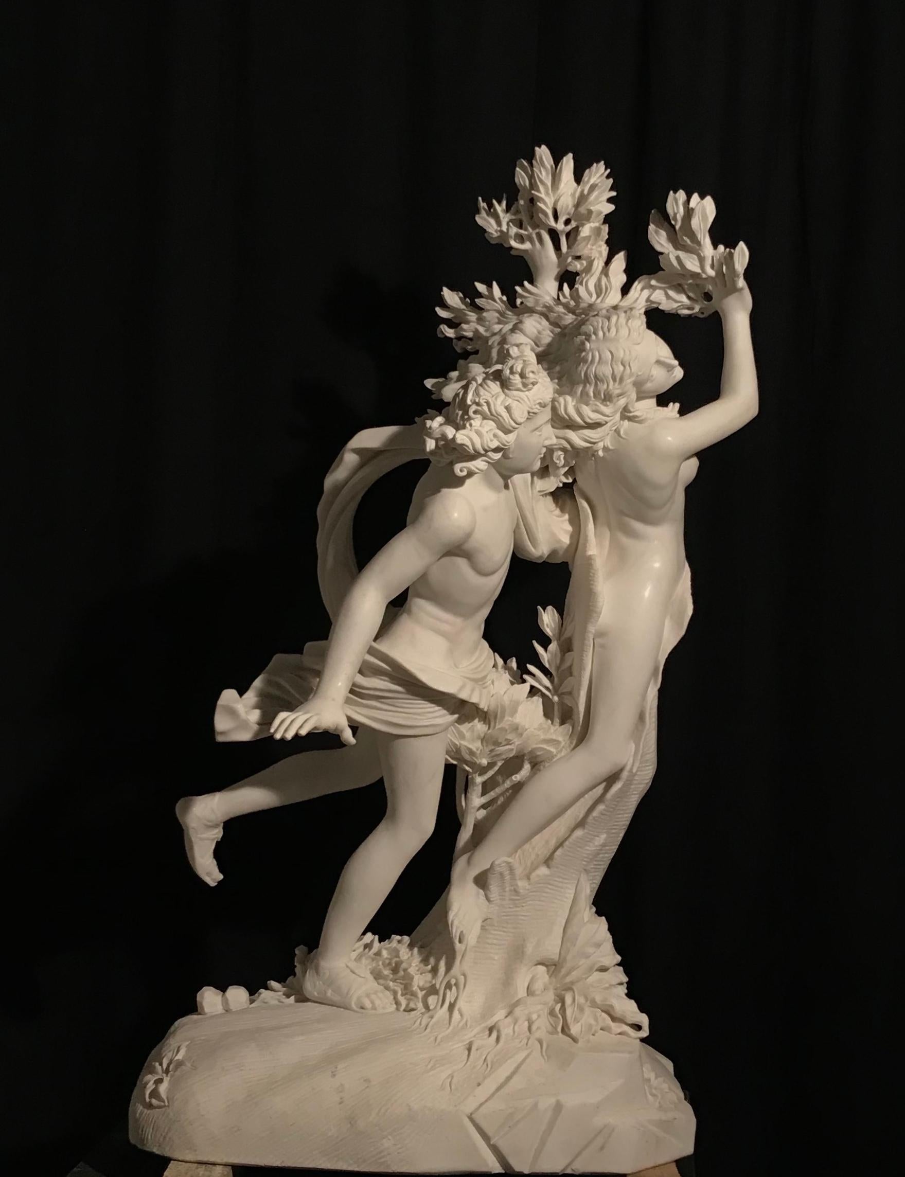 Italian White Marble Sculpture of Apollo and Dafne after Gian Lorenzo Bernini For Sale 4