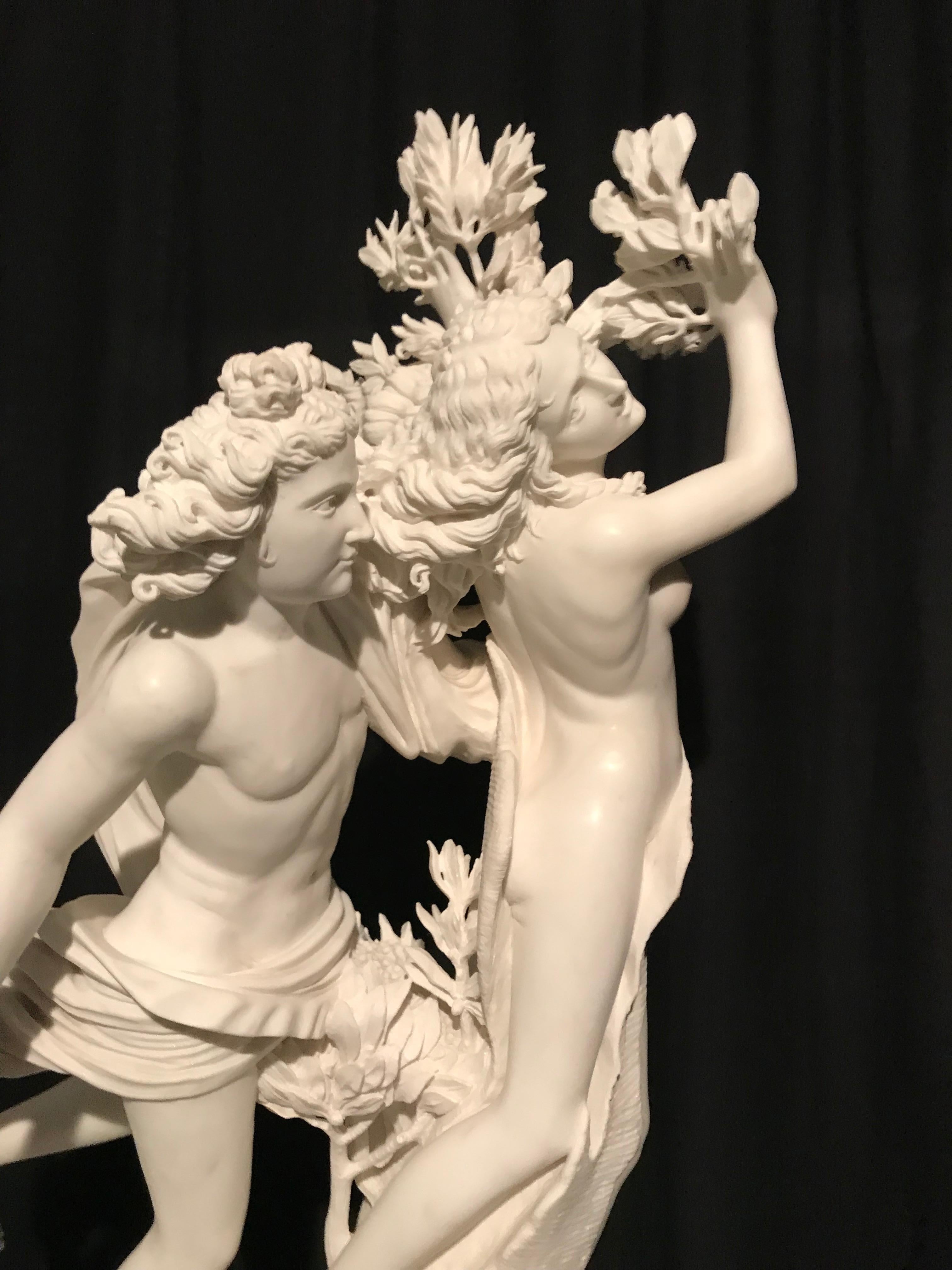 Italian White Marble Sculpture of Apollo and Dafne after Gian Lorenzo Bernini For Sale 5