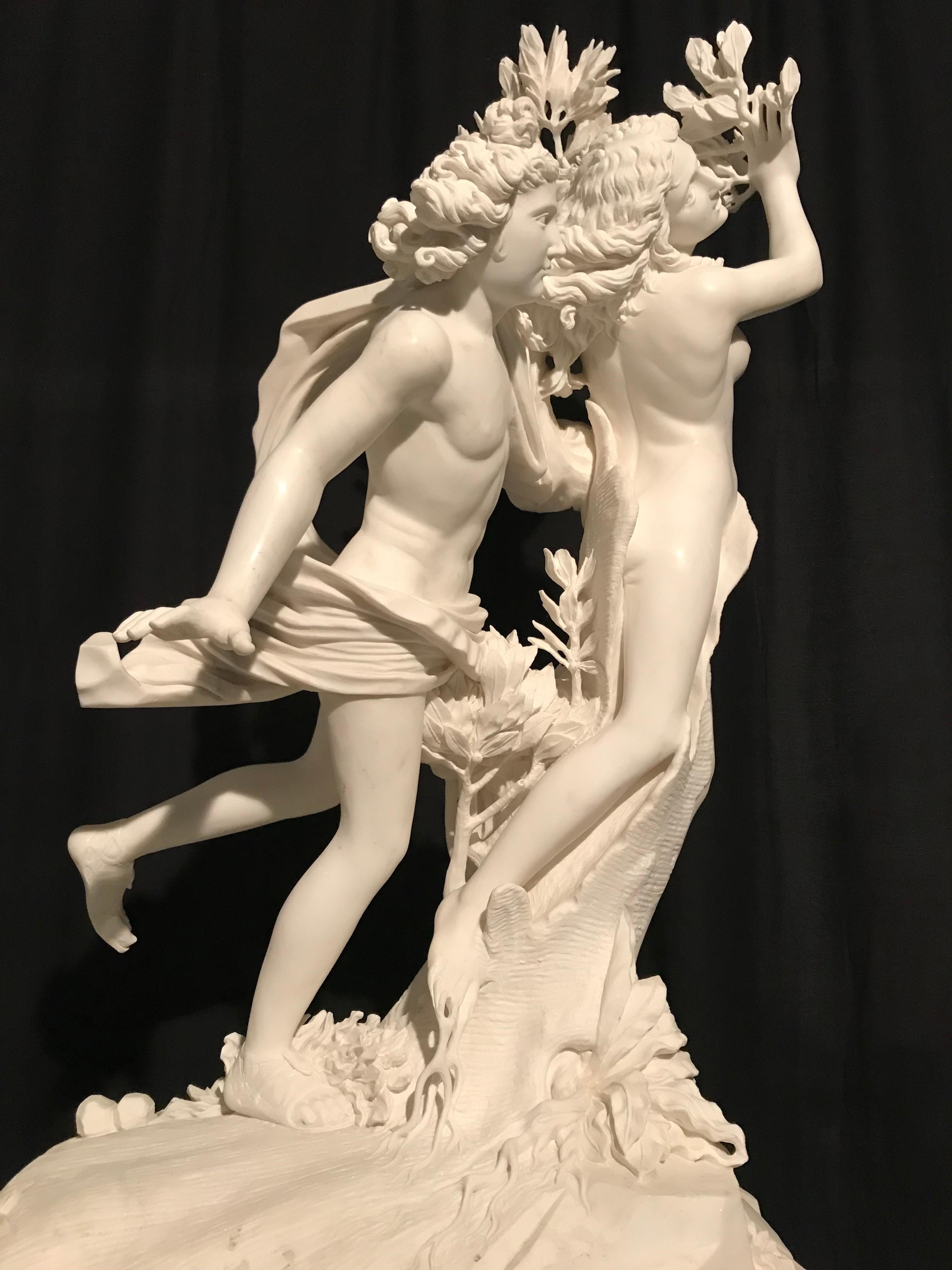 Baroque Italian White Marble Sculpture of Apollo and Dafne after Gian Lorenzo Bernini For Sale