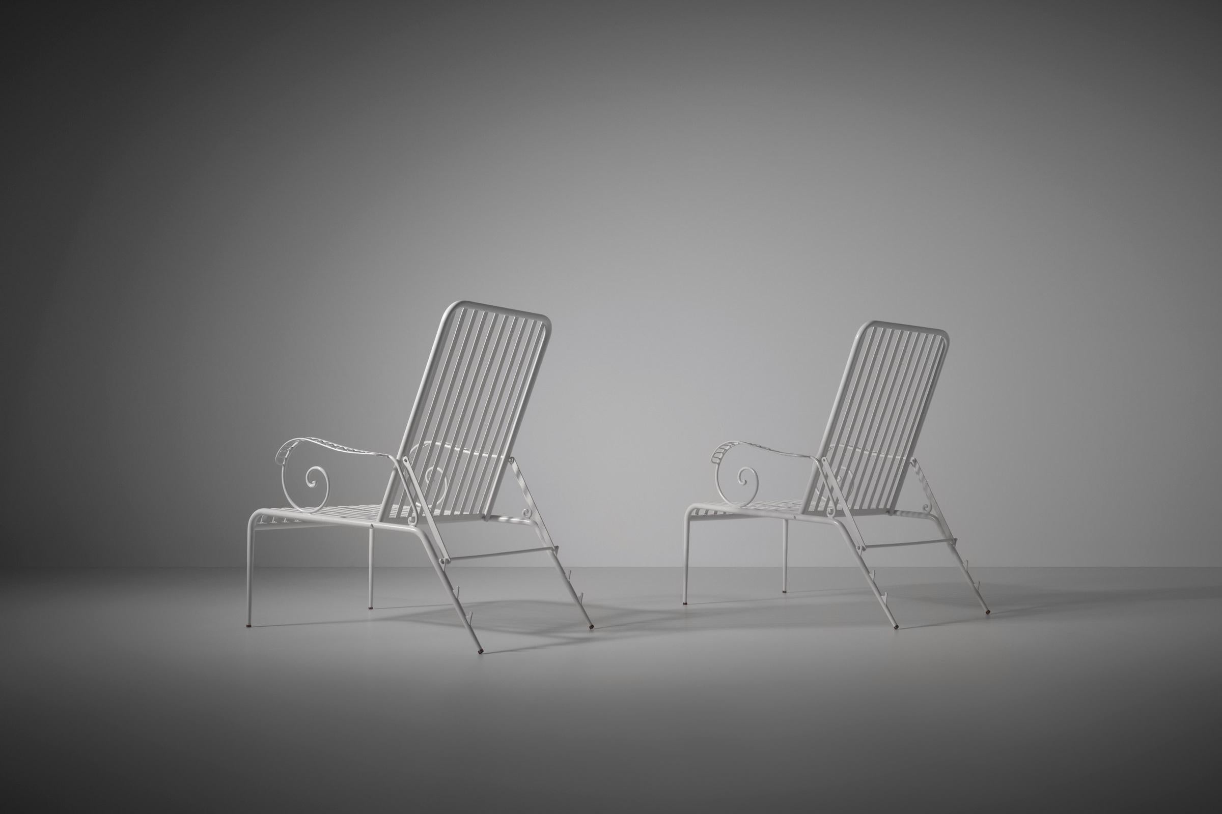 Italian white metal reclining garden chairs, 1950s For Sale 4