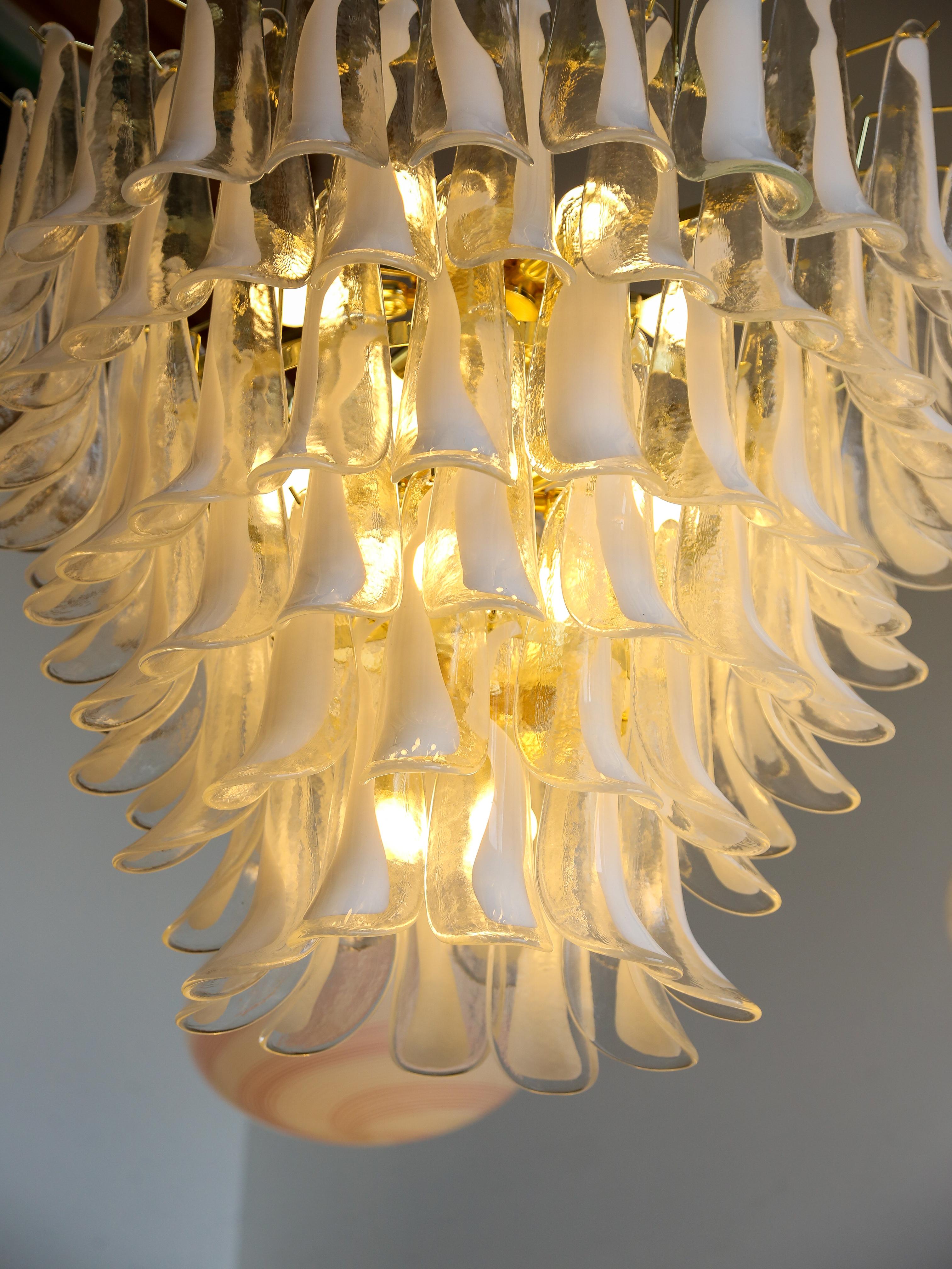 White Murano Glass Chandelier by Lumini Collections In Excellent Condition For Sale In Byron Bay, NSW