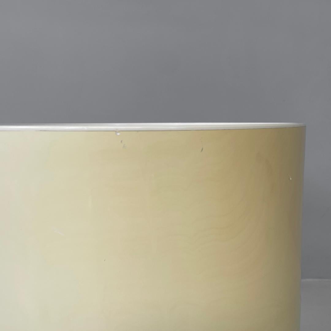 Italian white night stand Componibili Anna Castelli Ferrieri for Kartell, 1970s For Sale 7