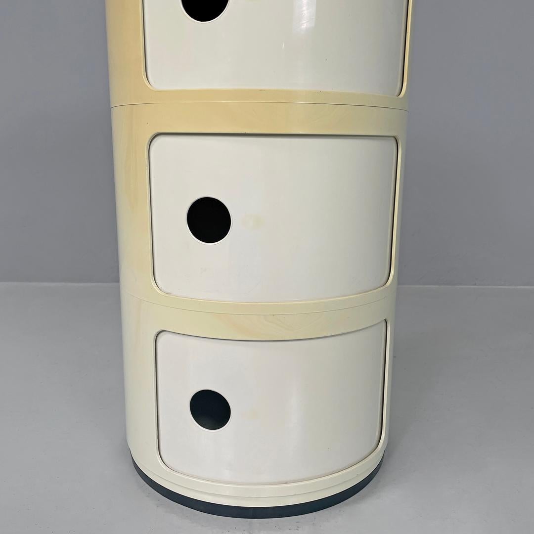 Italian white night stand Componibili Anna Castelli Ferrieri for Kartell, 1970s For Sale 12