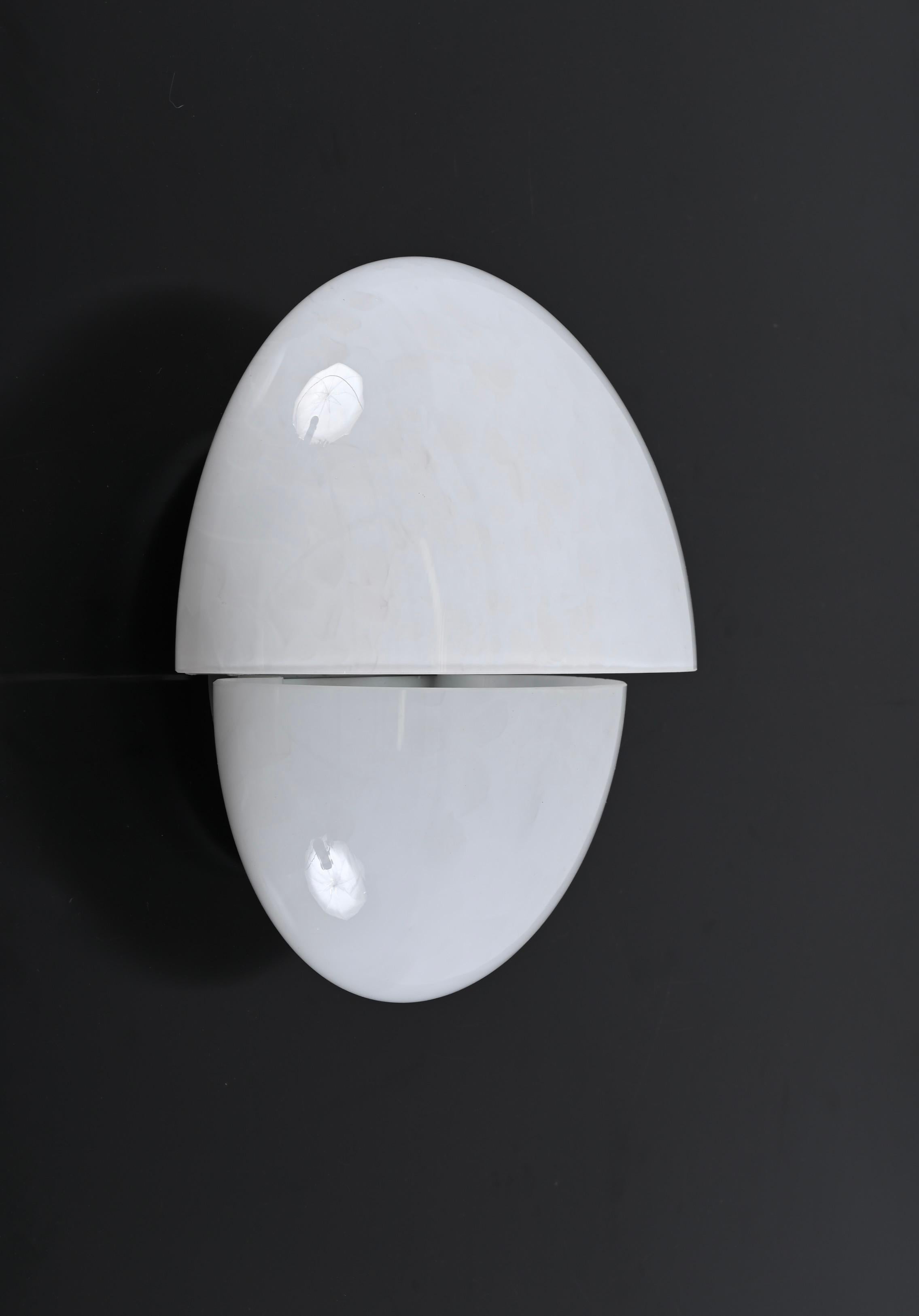 Italian White Opaline Glass Sconce by Zonca, Italy, 1960s For Sale 4